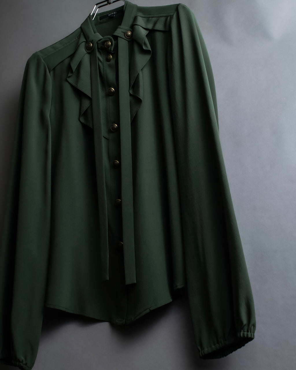 "GUCCI" Tab design bowtie blouse