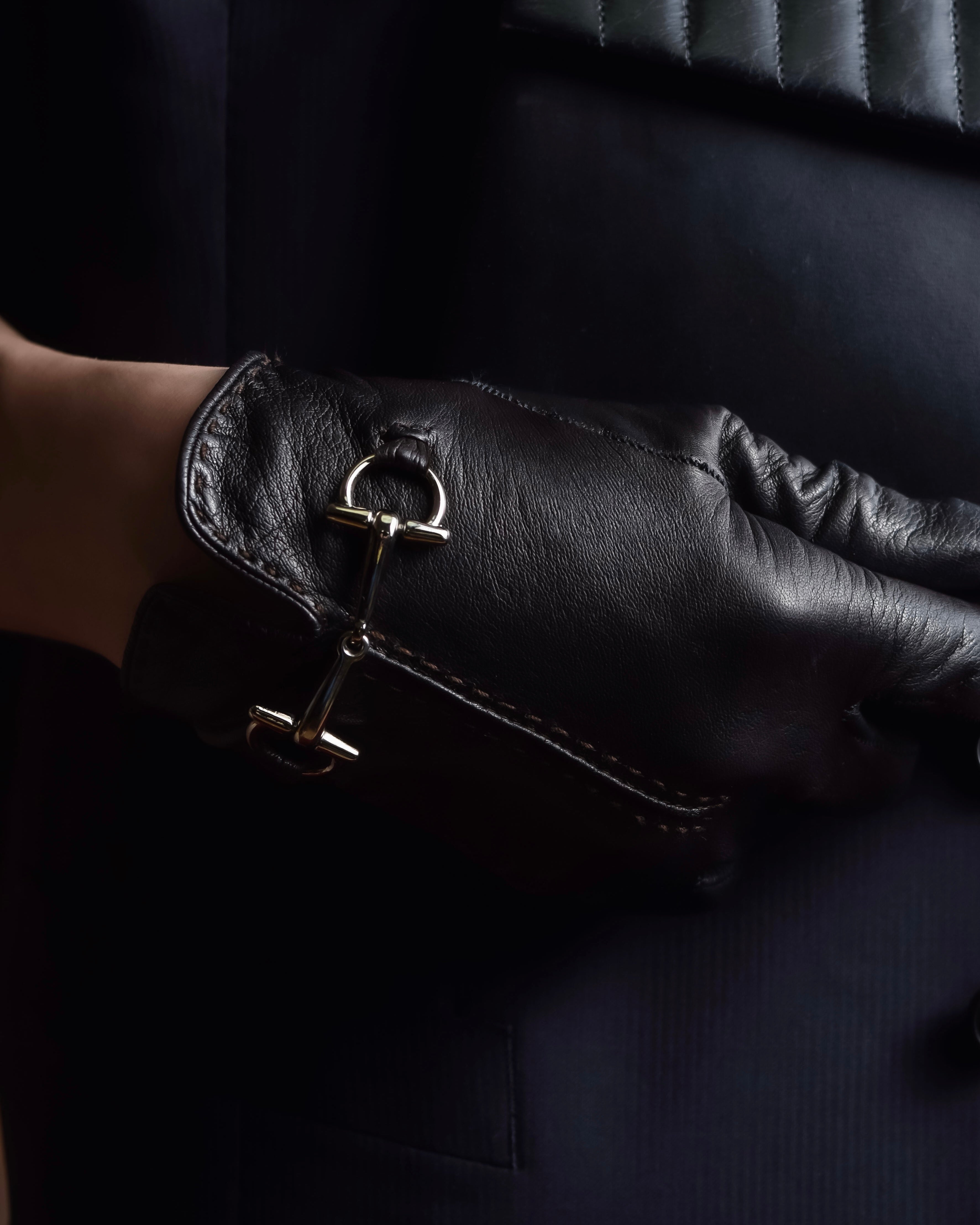 "GUCCI" Horse bit motif fitted leather gloves