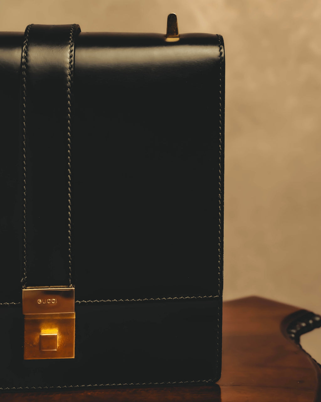 "GUCCI" 70's-80's Structured leather shoulder bag