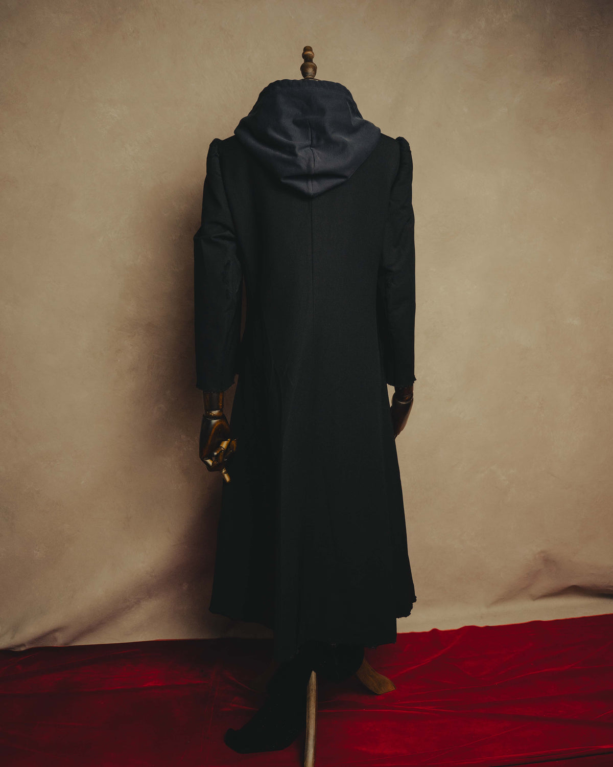 "BALENCIAGA" 2022 Distressed hooded long coat