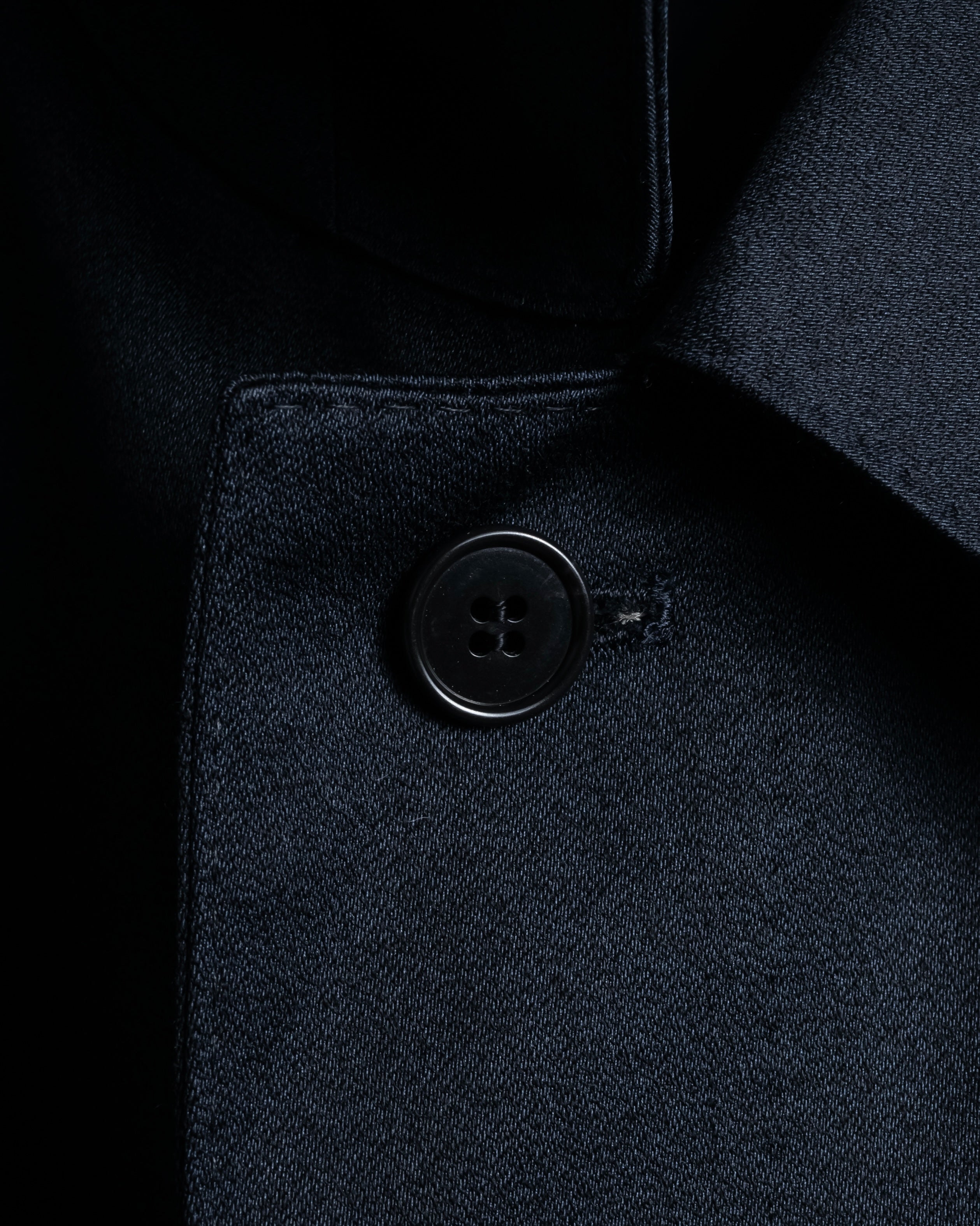 “Yves Saint Laurent” 90’s clean fly-front bal collar coat