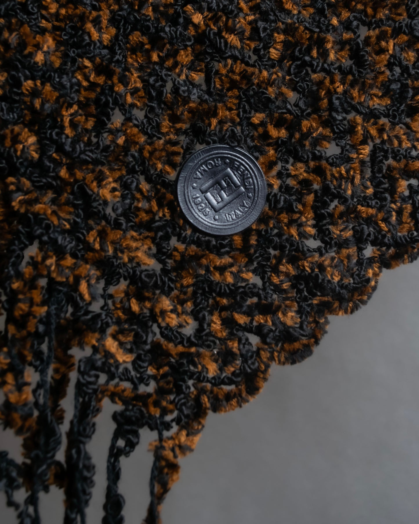 "FENDI" Boucle yarn material leather button design muffler