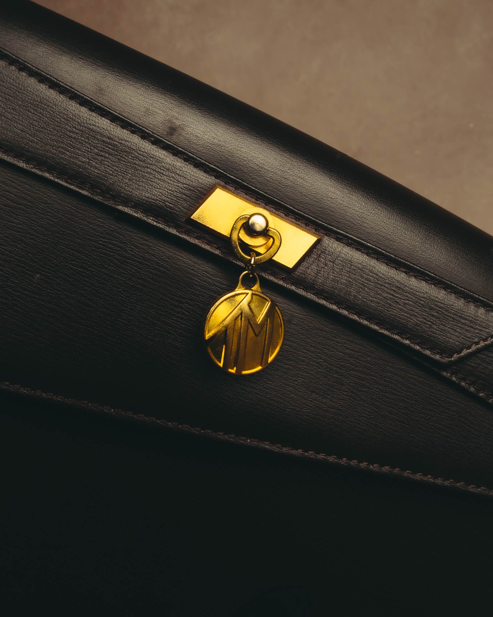 "Thierry Mugler" 80's-90's Architectural leather shoulder bag