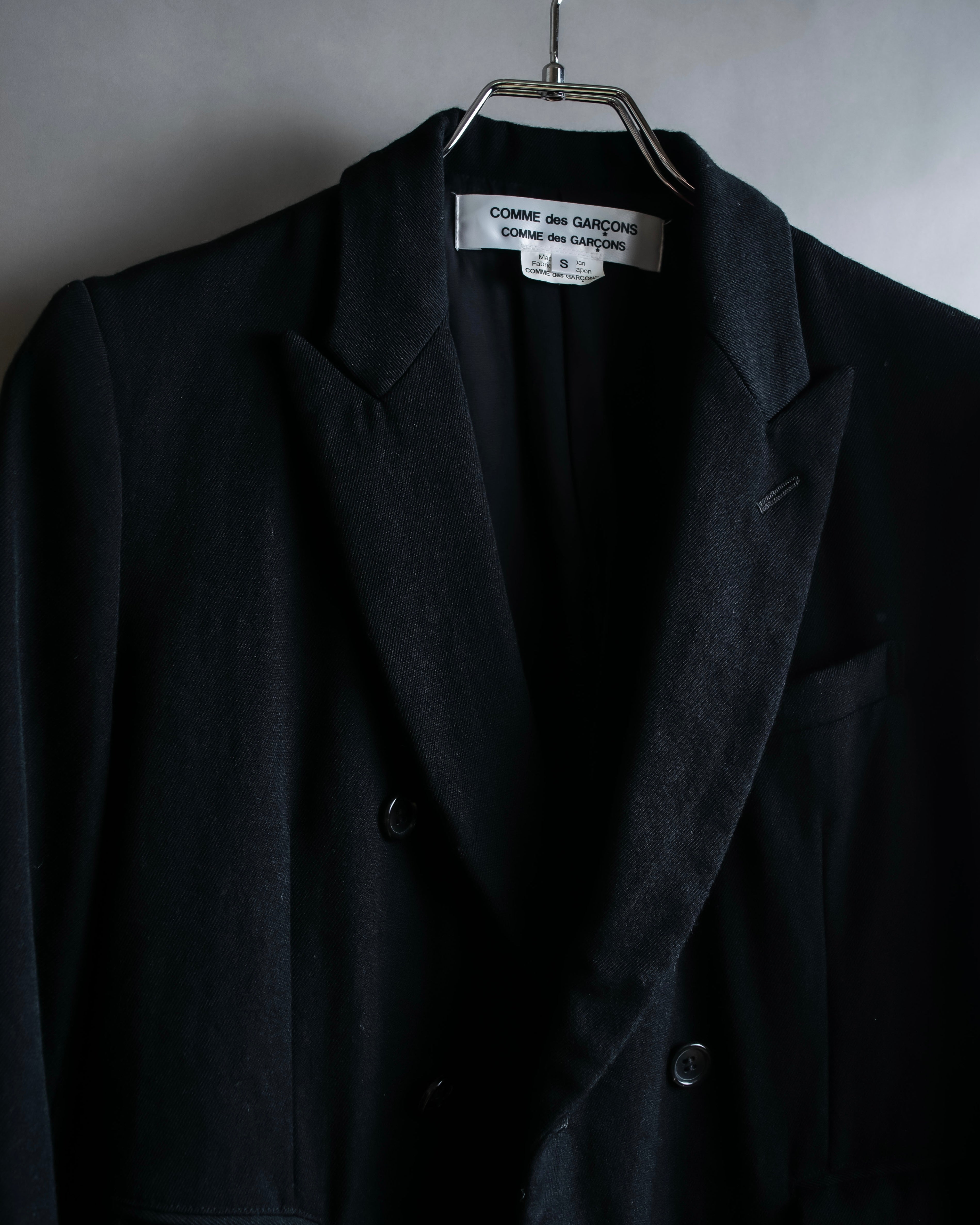 "COMME des GARCONS" Peaked lapel double-breasted long tailored jacket