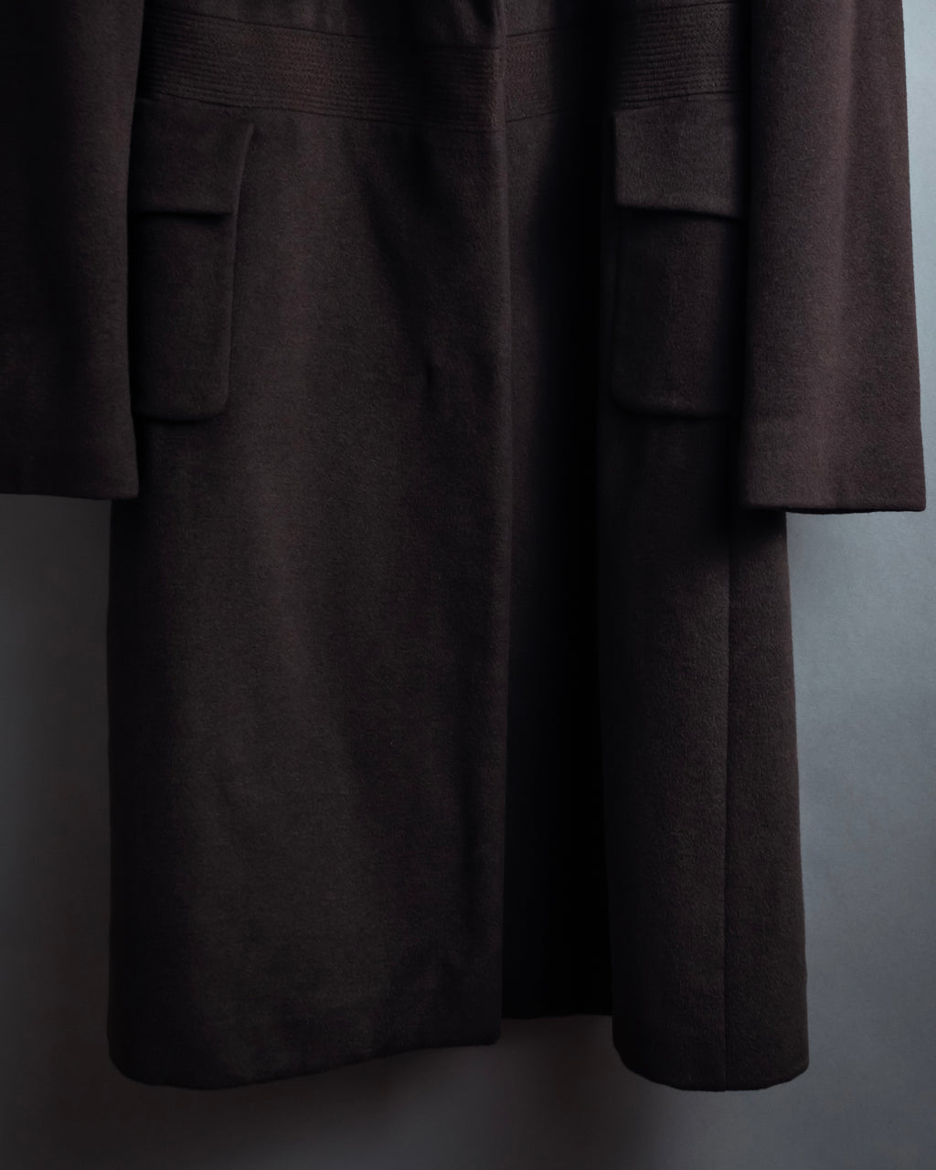 "VALENTINO" Shaped silhouette mocha brown chester coat