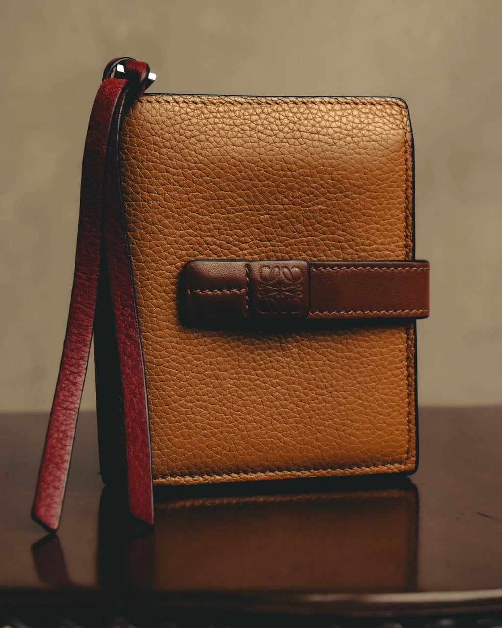 "LOEWE" 20's Bicolor small vertical leather wallet