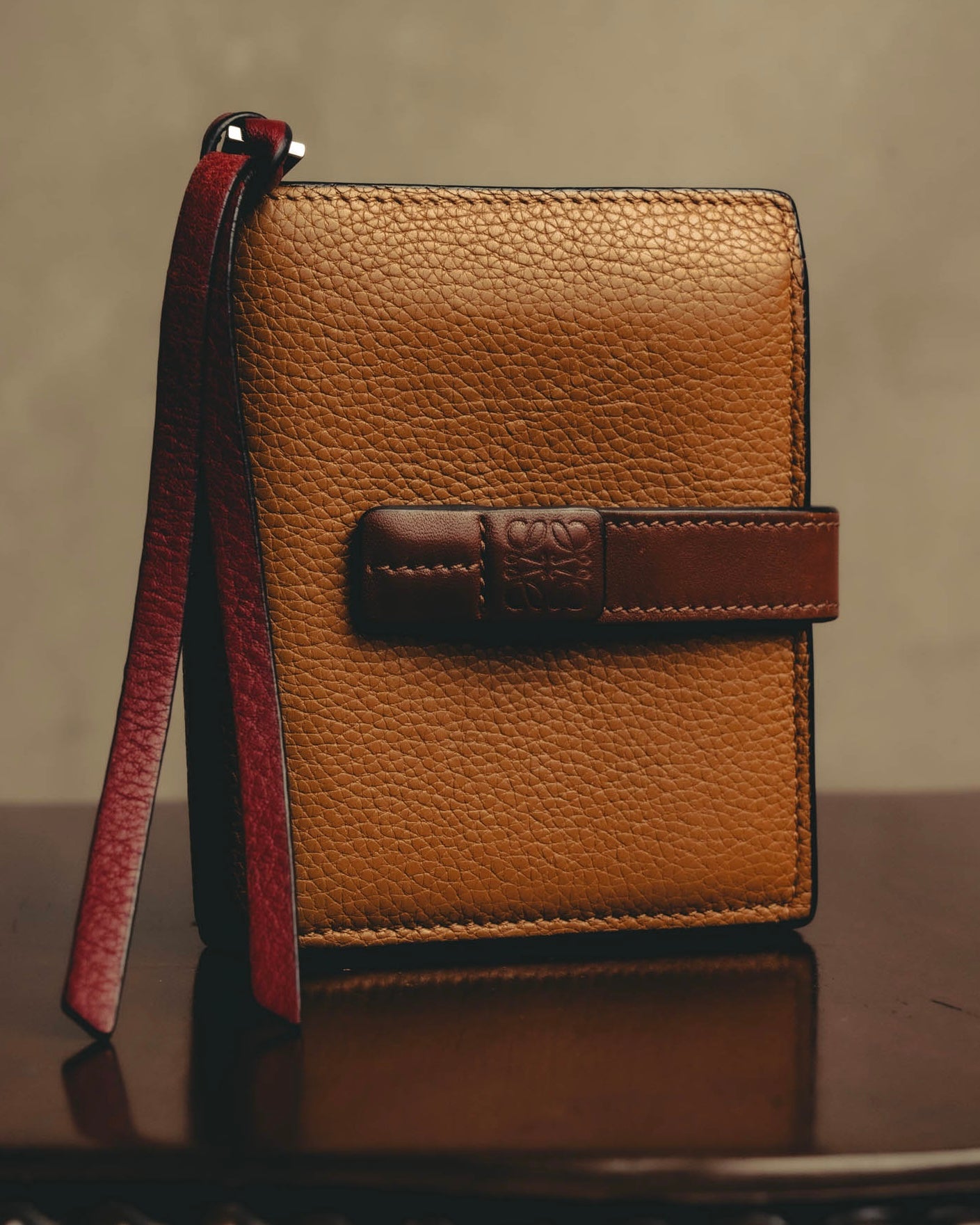 "LOEWE" 20's Bicolor small vertical leather wallet