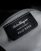 "Salvatore Ferragamo" Gancini motif design leather bowling bag