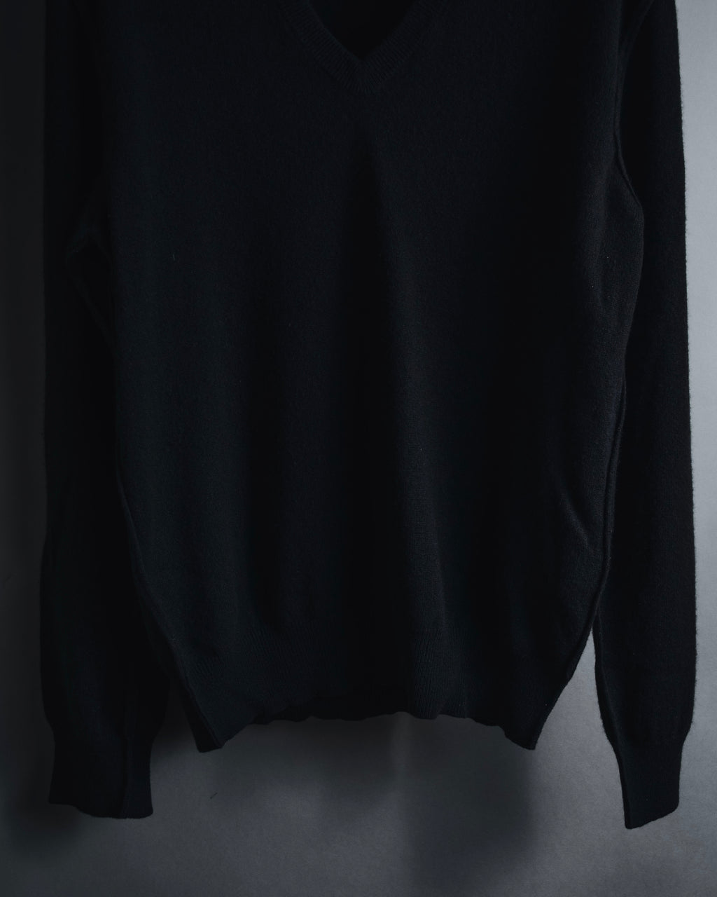 "Dolce & Gabbana" Minimal v-neck fine knit sweater