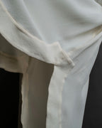 Camisa de seda con bordado en forma de logotipo "Alexandar McQueen" sin cuello