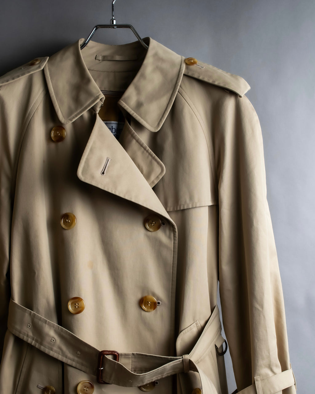 "BURBERRYS" Military detail classic trench coat