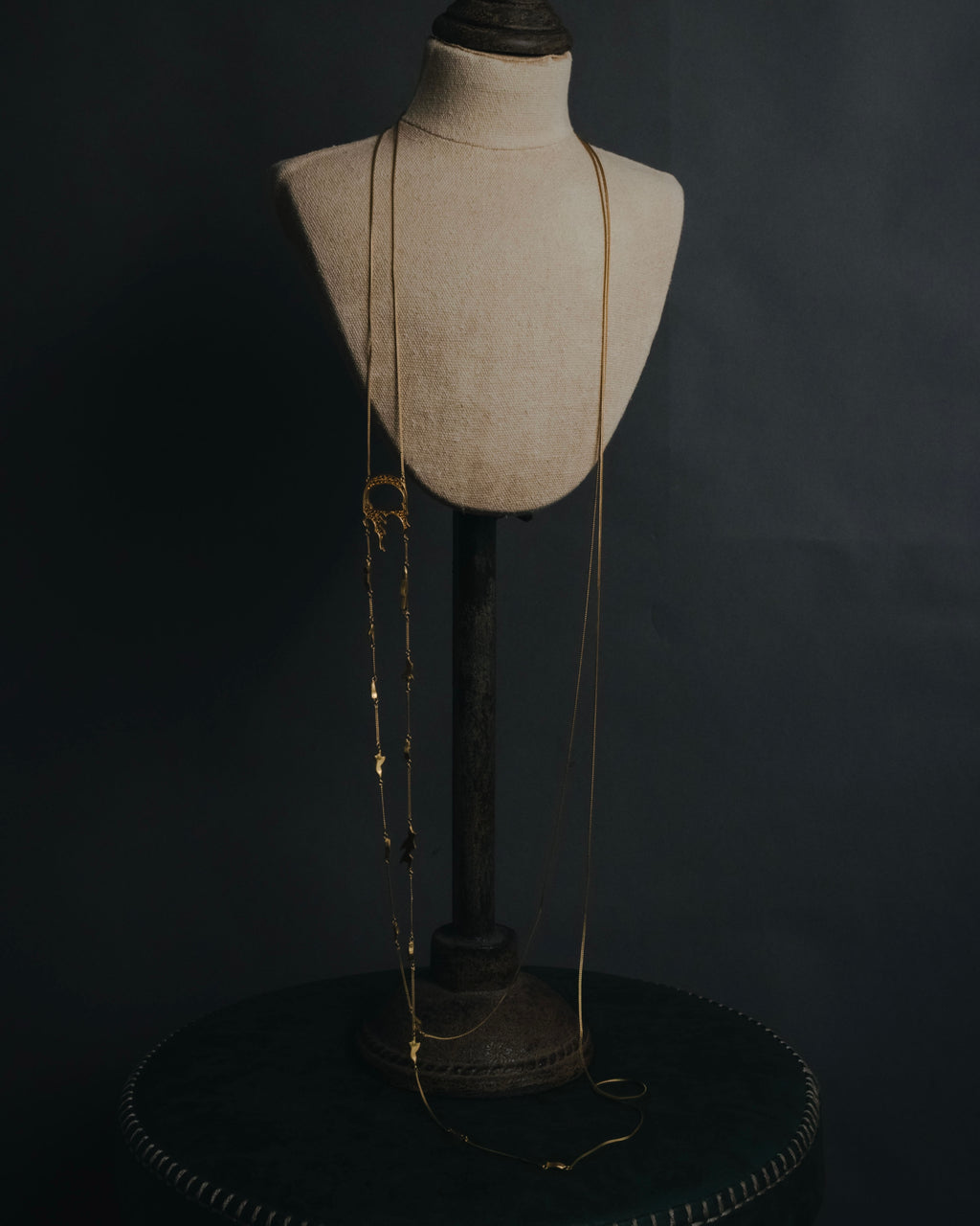 –SPECIAL– "Christian Dior" 2001-05’s Flaming D long station necklace