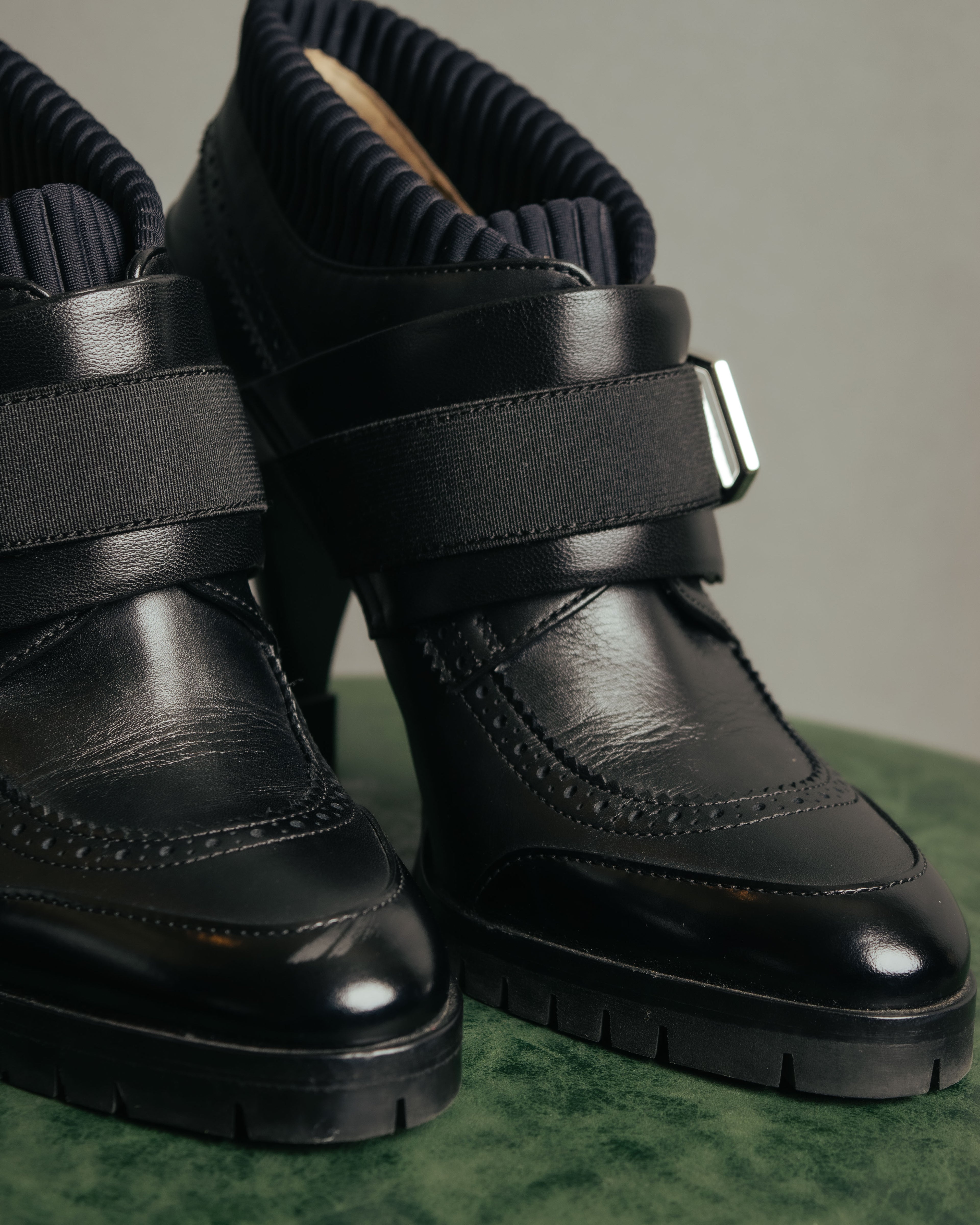 “HERMÈS” 2017-2022 Aw hybrid brogue sock ankle boots