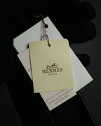 “HERMÈS” 2010’s bi material lambskin silk lined gloves