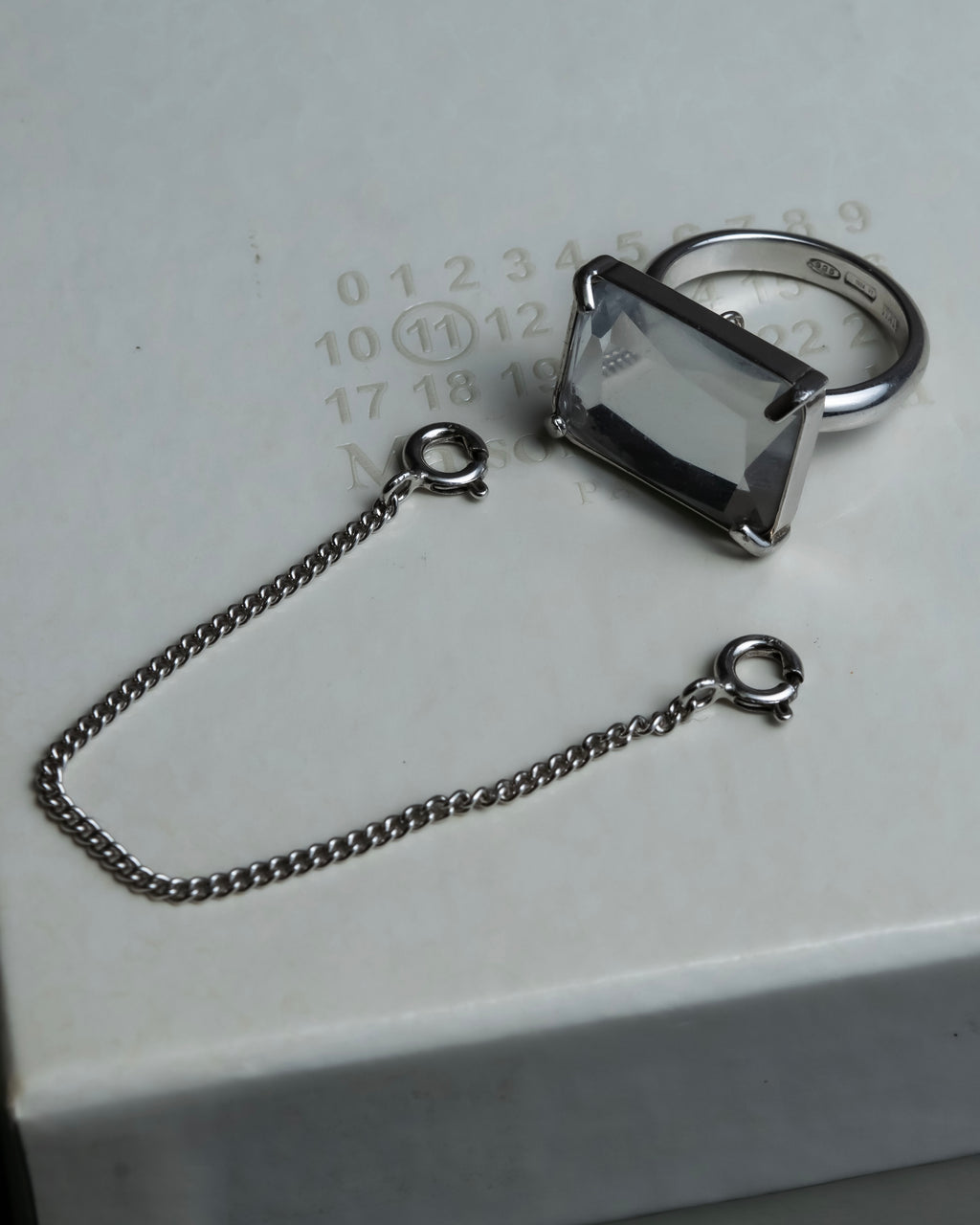 "Maison Martin Margiela" Crystal cut head motif ring＆bangle combination set