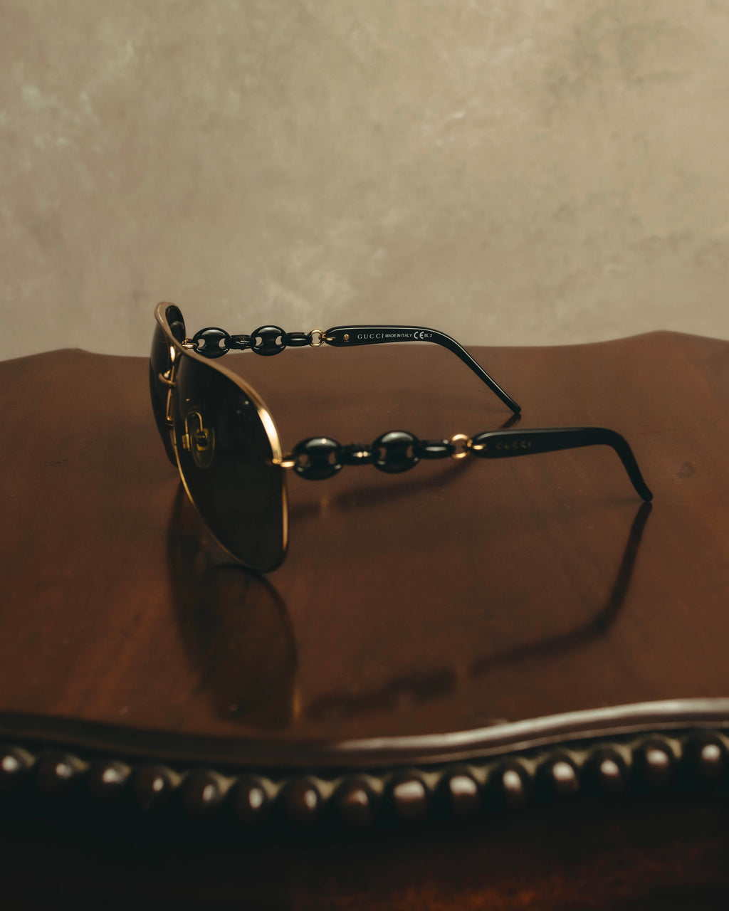 -SPECIAL- "Gucci" 00's Vintage aviator sunglasses with marina chain temples
