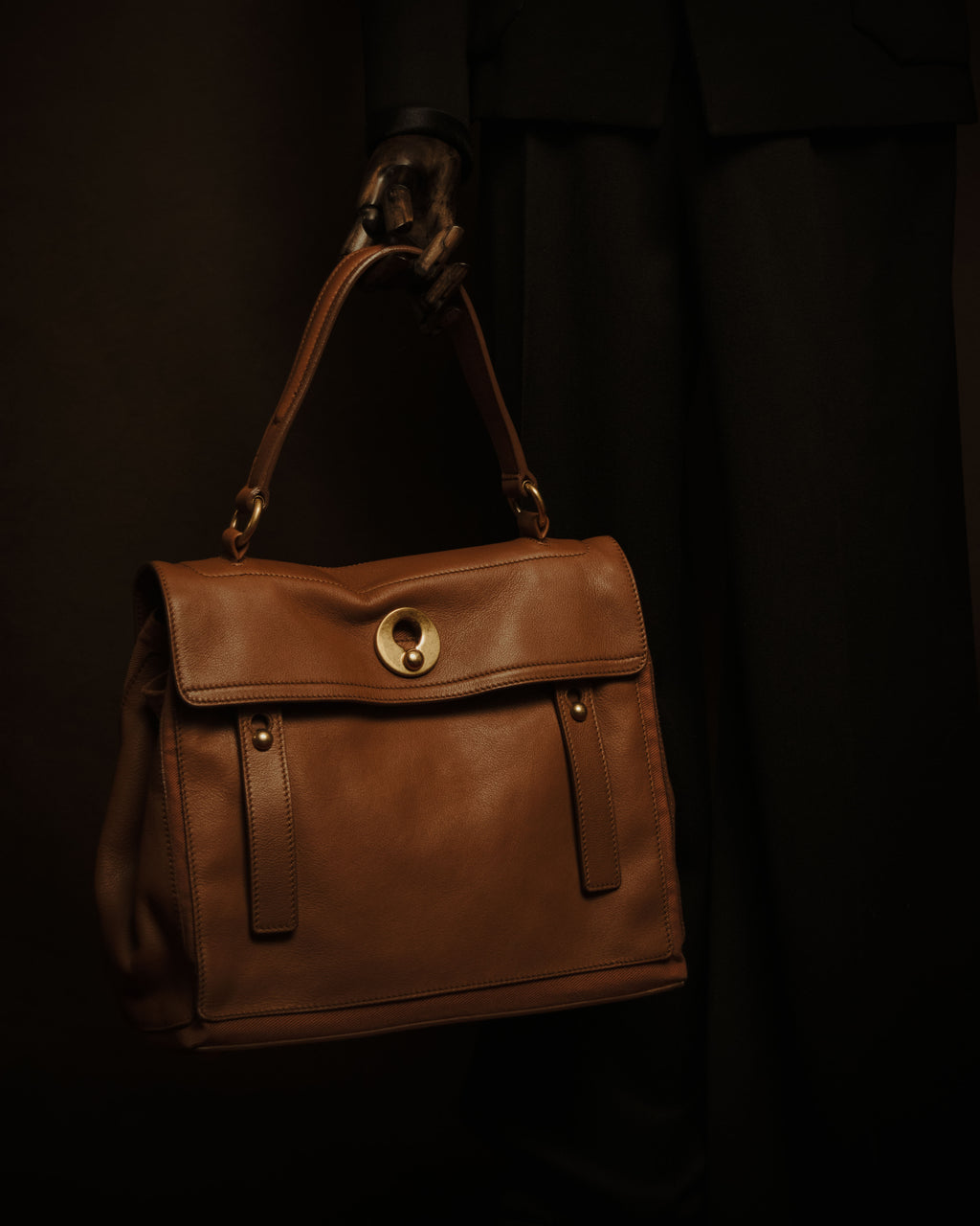 –SPECIAL– “YVES SAINT LAURENT”
2011-2012 Muse two leather handbag