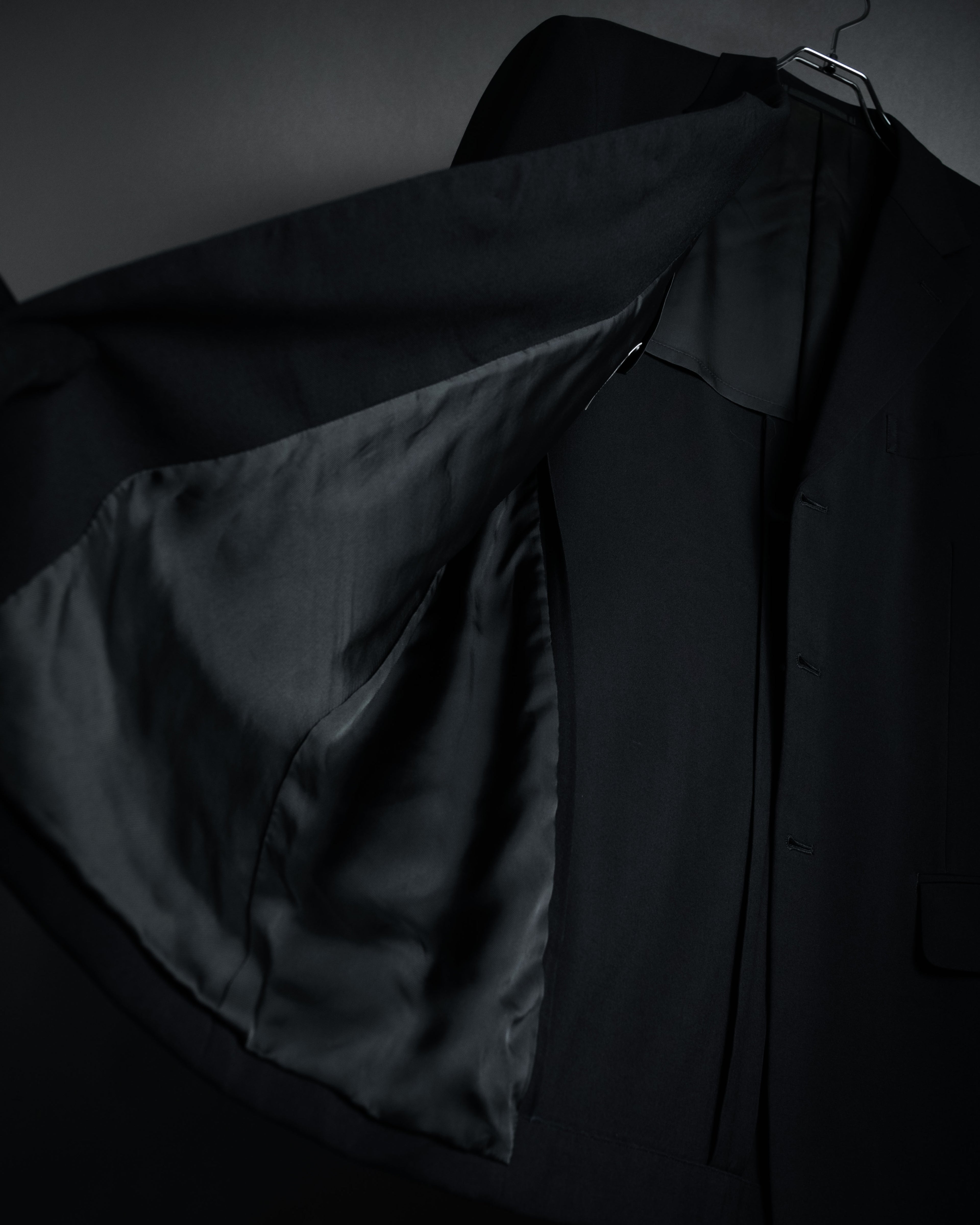 "Paul Smith" 90’s classic pinstripe three-button suit set-up