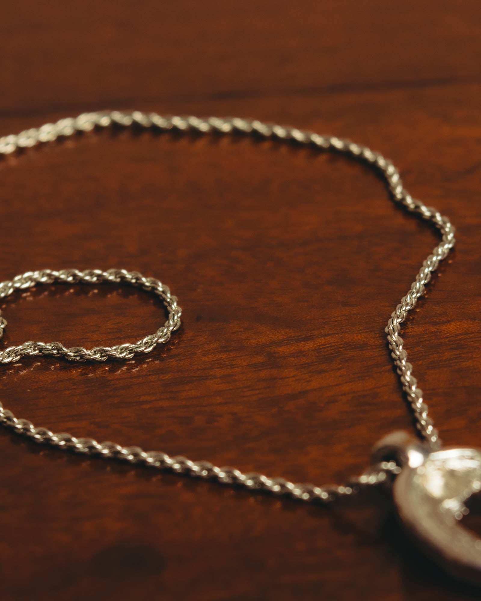 "Christian Dior" 80's-90's Rhinestone oval pendant necklace