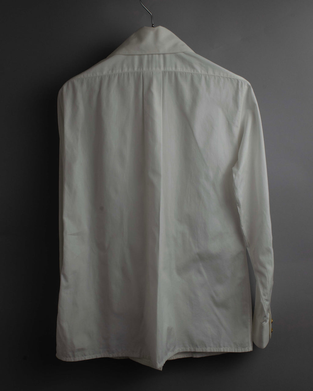 "CHANEL" Gold button design pleated white shirt