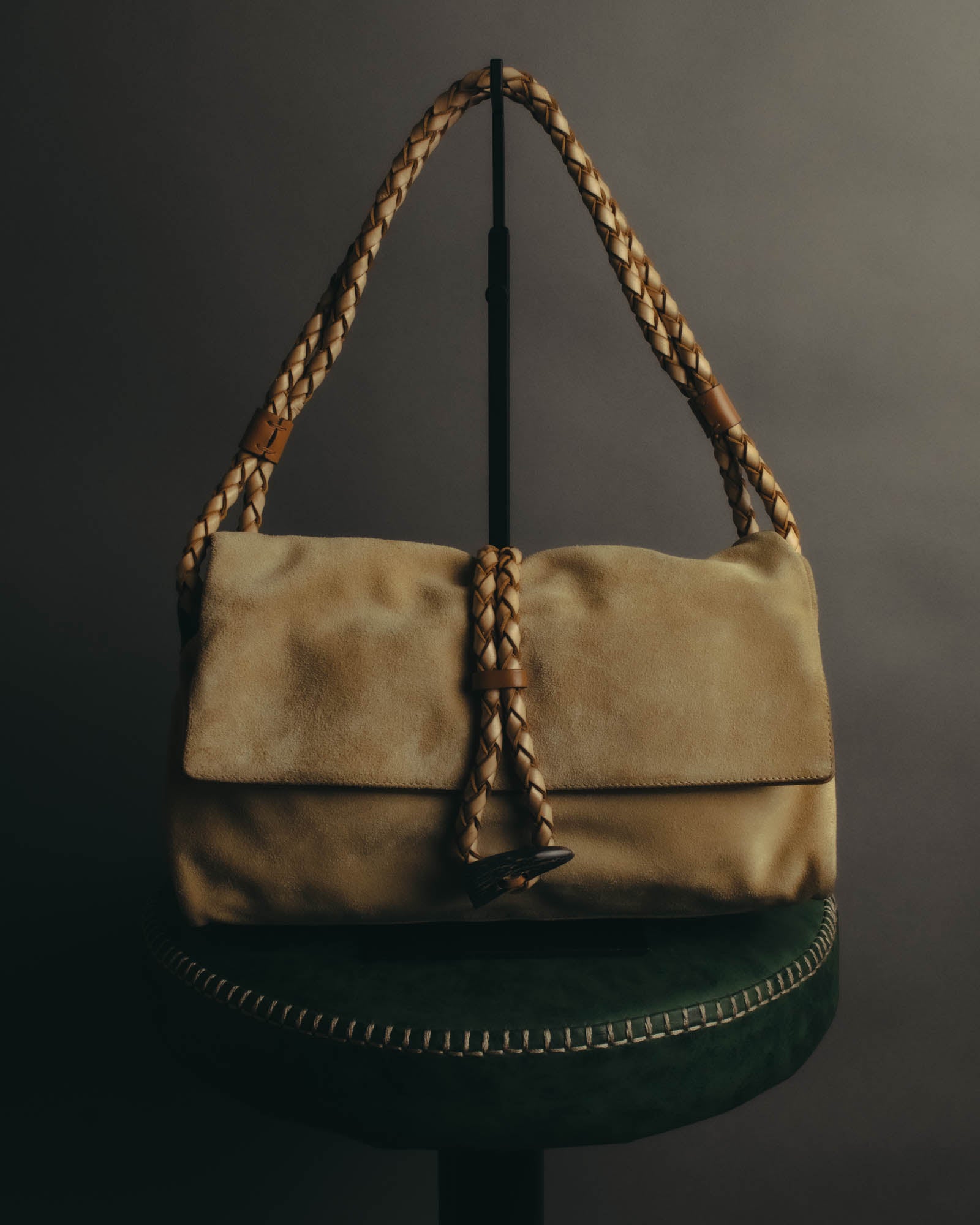 “Burberry” 00’s Braided leather handle suede shoulder bag