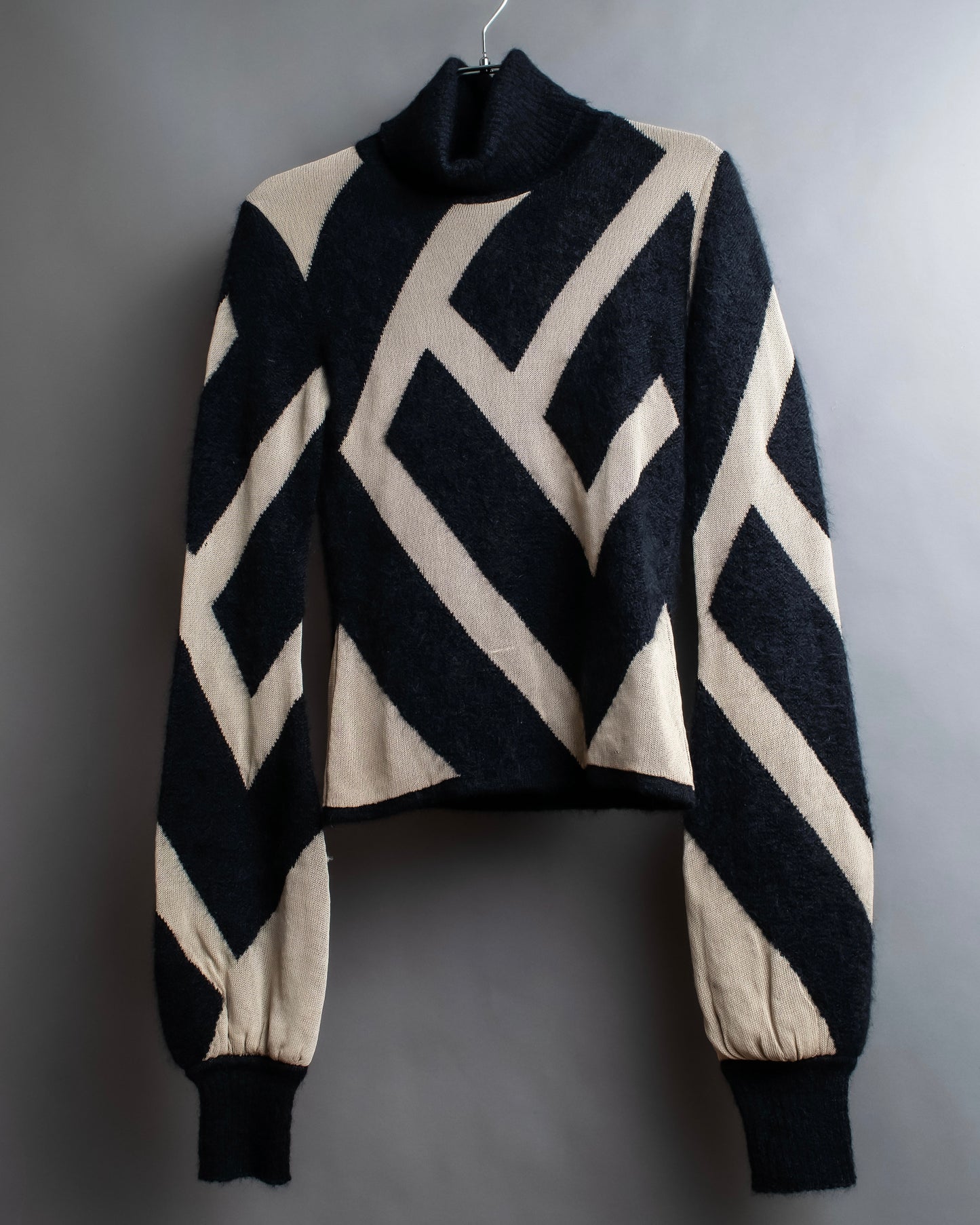 "BALMAIN" Geometric pattern turtleneck ribbed knit pullover