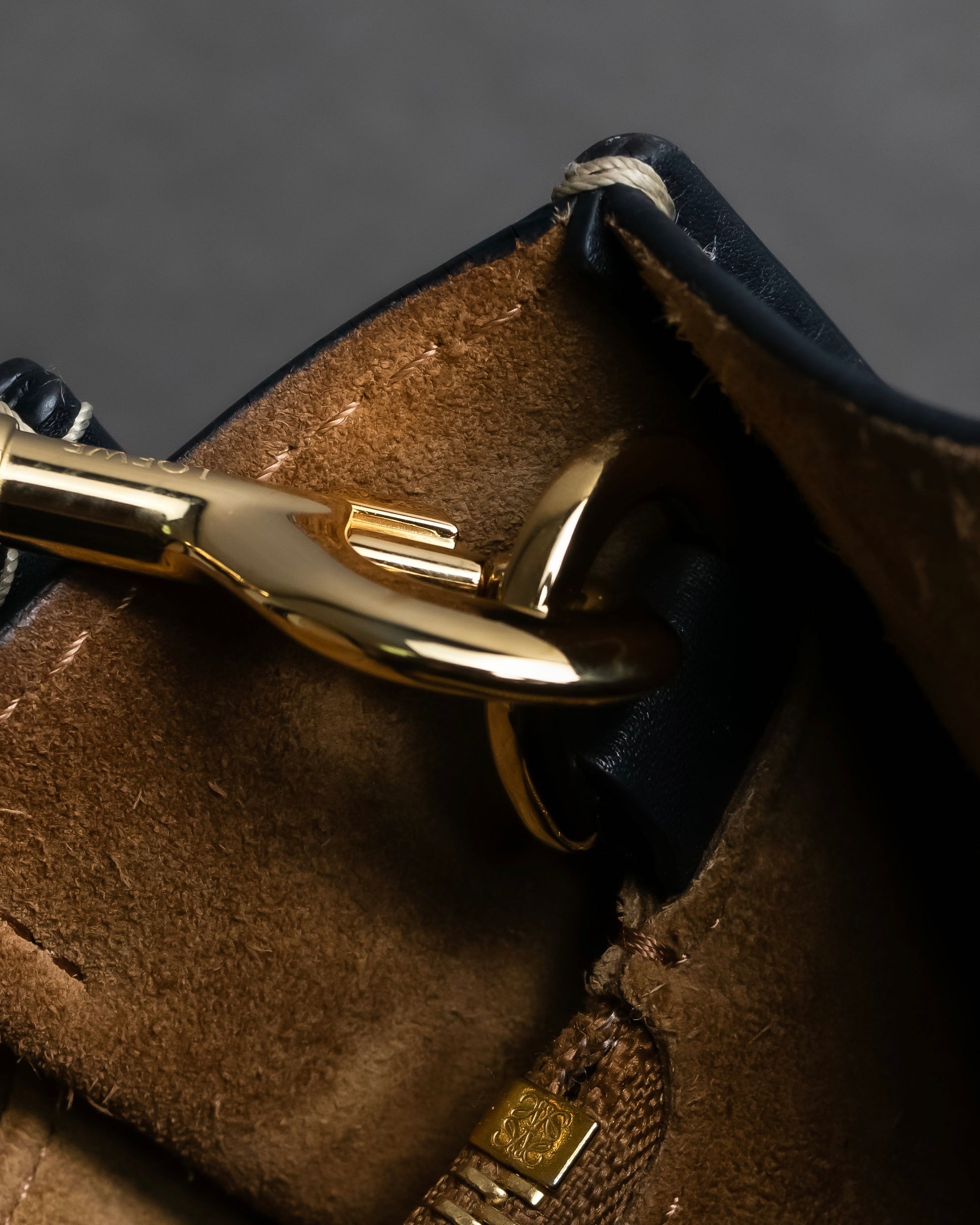 "LOEWE" Gate top handle 2way leather bag