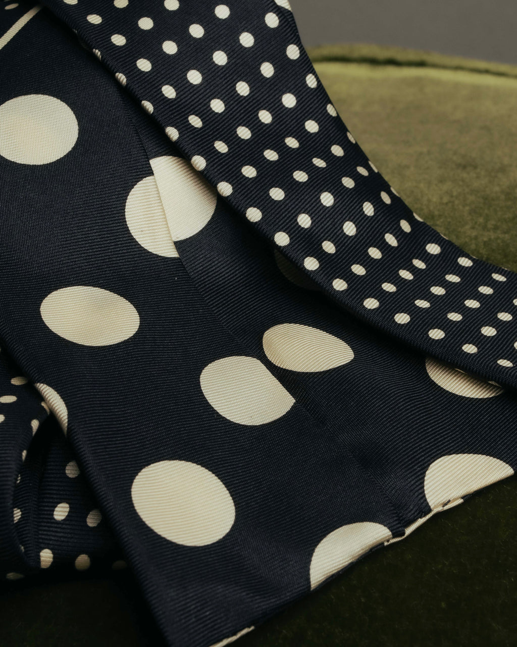 "Jean Paul Gaultier Paris" 90's-00's Graphic dotted silk neck scarf