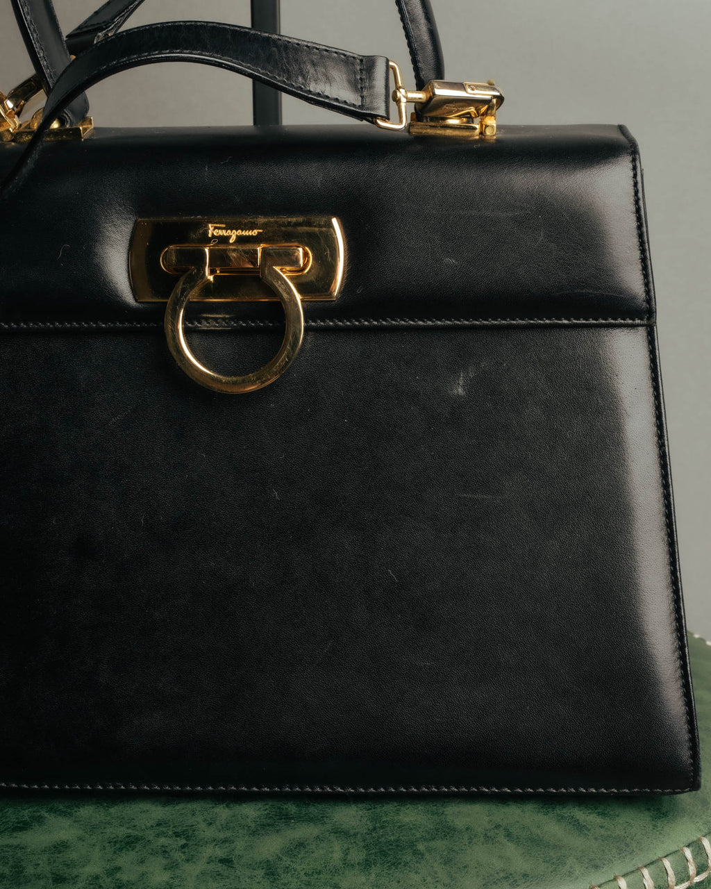 "Salvatore Ferragamo" 90's-00's Classic gancini leather top handle bag