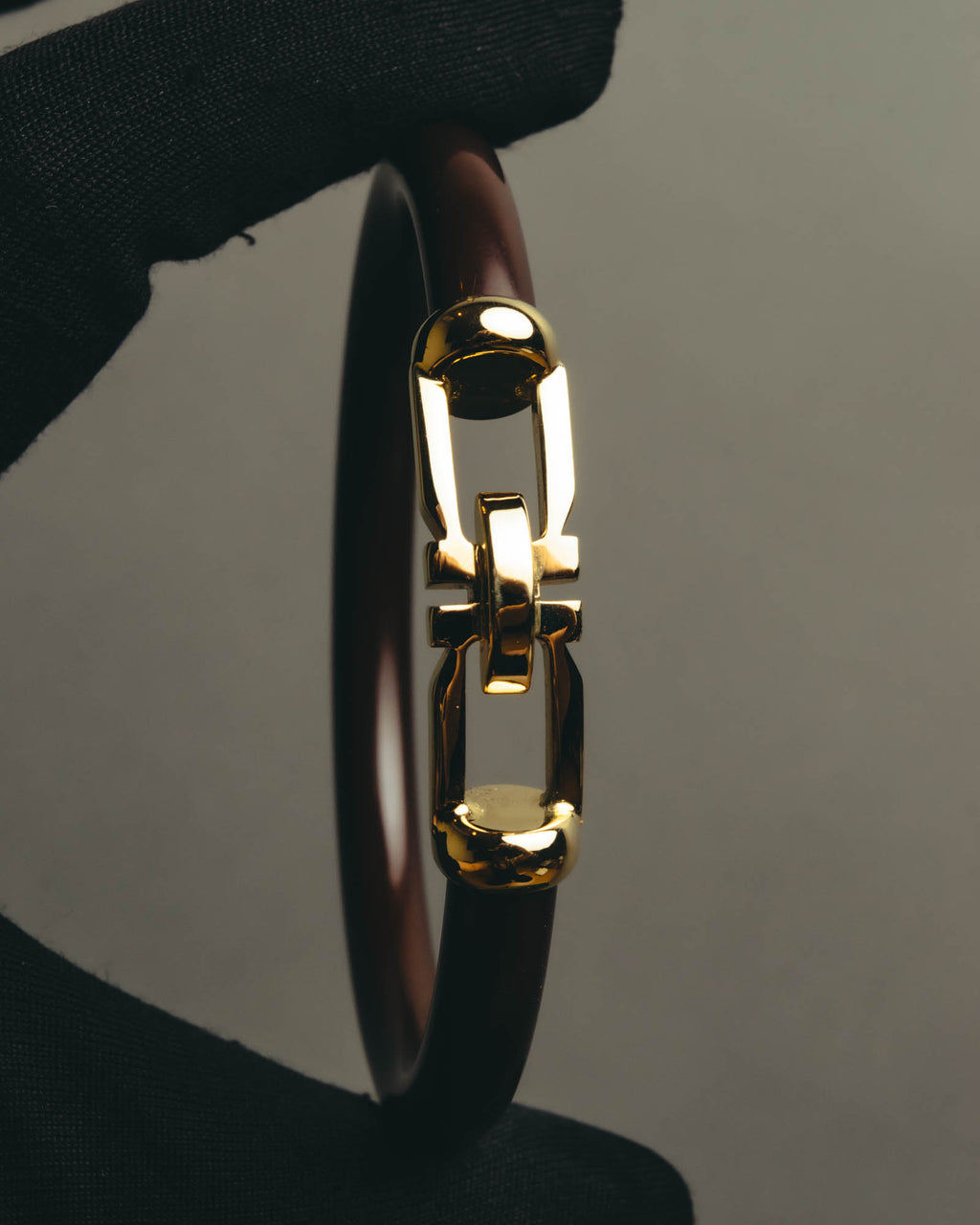 “Salvatore Ferragamo” 90’s-10’s Dark brown double Gancini bangle