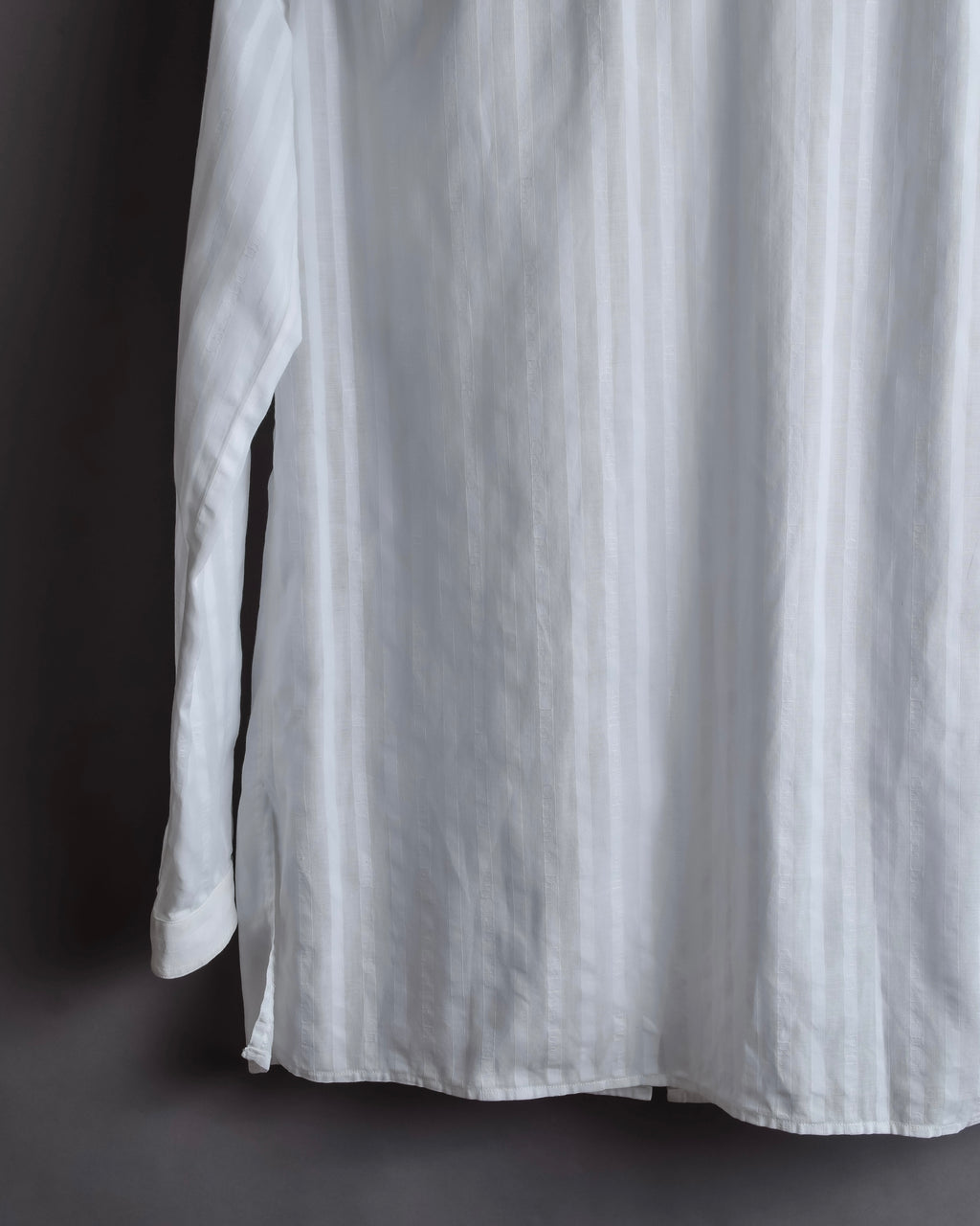 "Christian Dior" 90's Logo engraved striped shirt