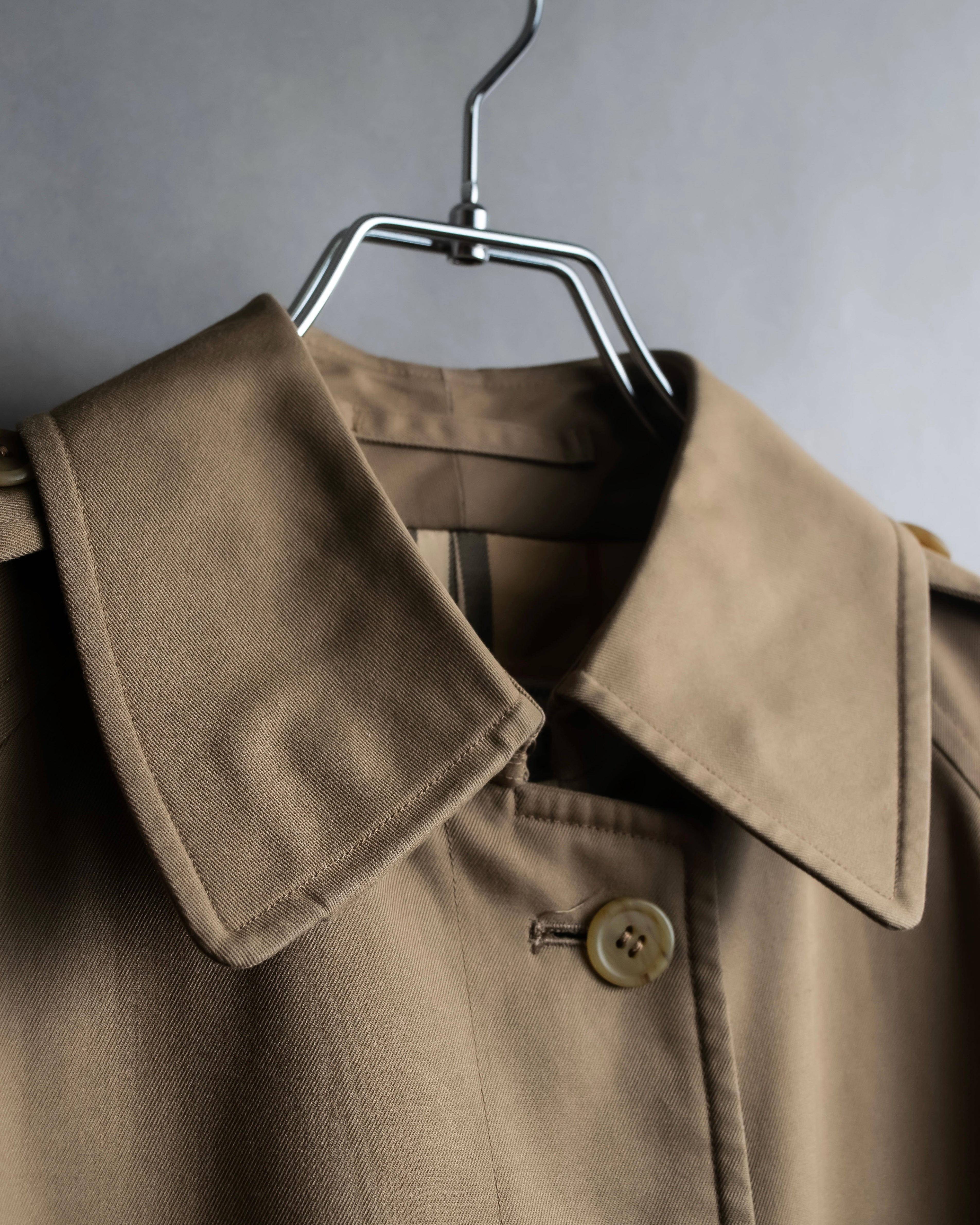 "Burberrys" Water-repellent cotton soutien colour trench coat