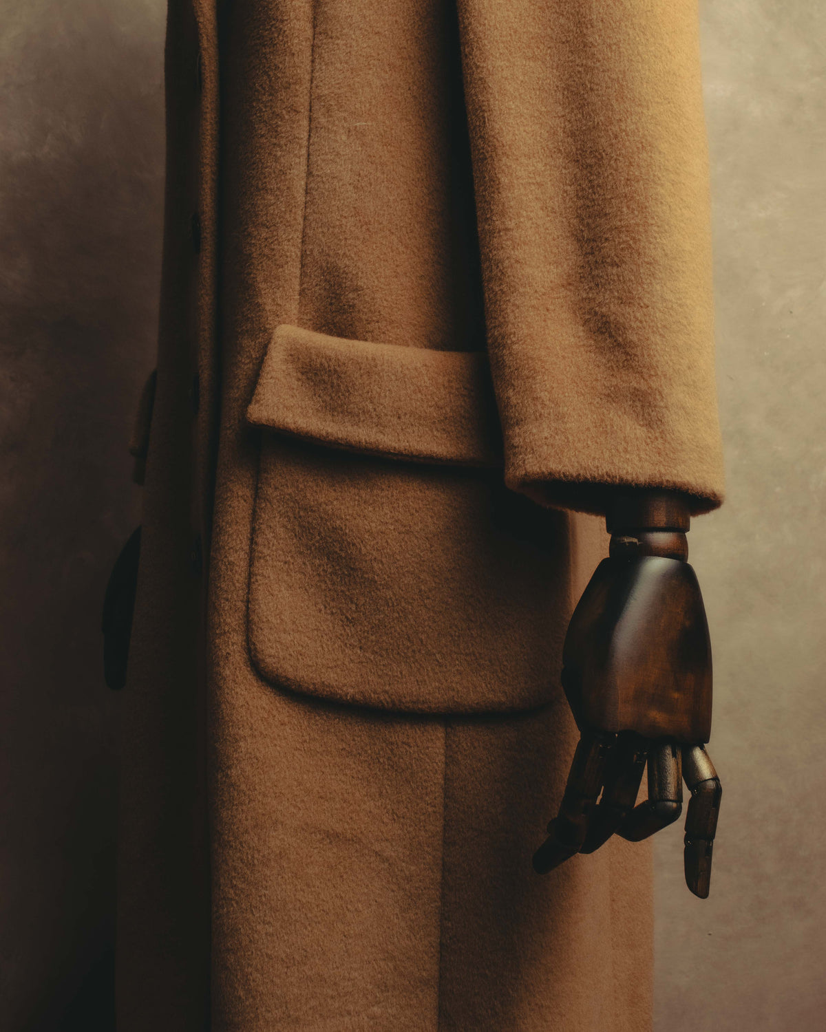"VALENTINO MISS V" 80's-90's Camel hair single-breasted coat