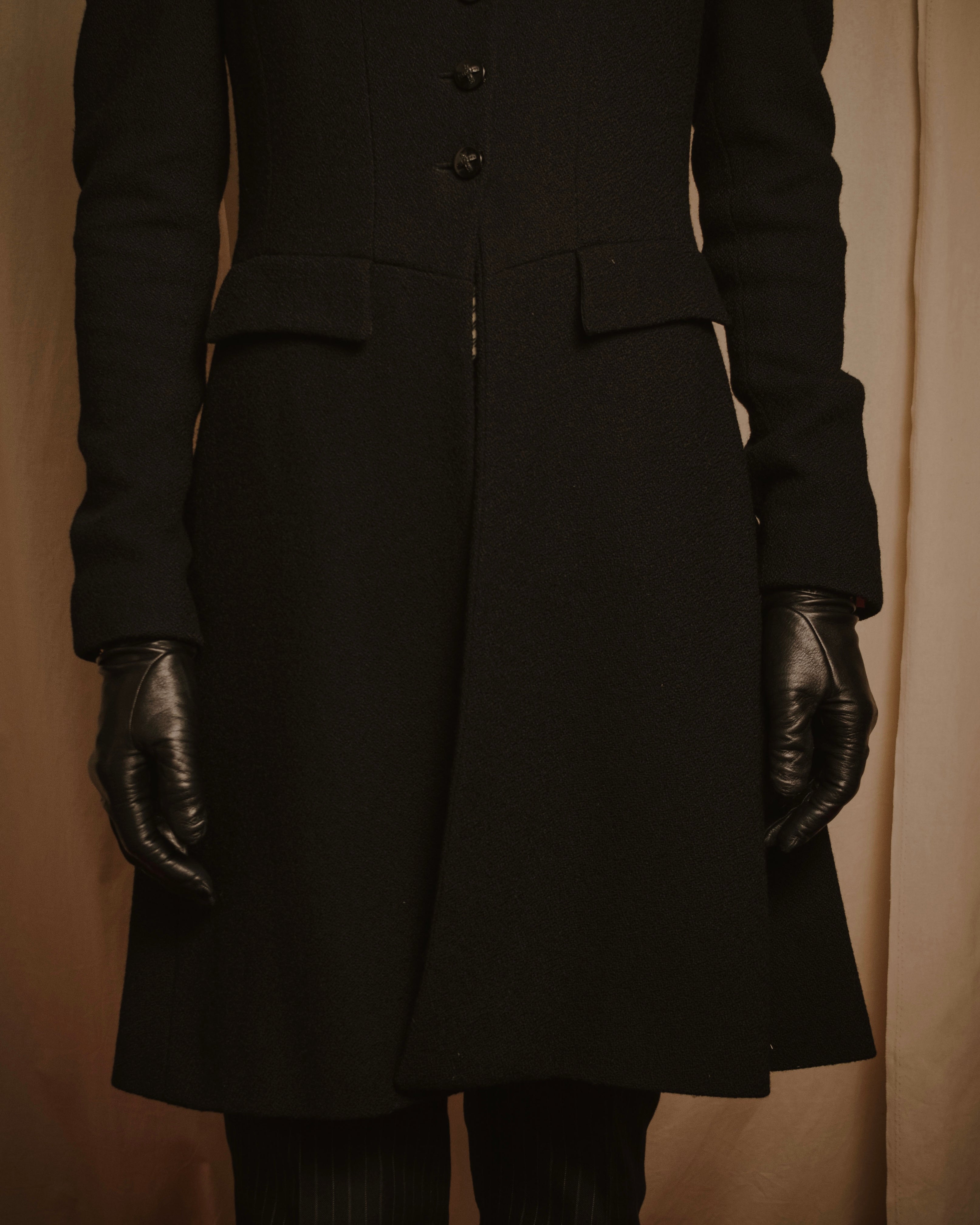 –SPECIAL– "CHANEL" 04SS sculpted princess-line wool crepe coat