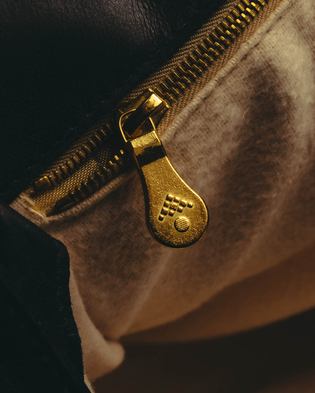 -SPECIAL- “Bottega Veneta” 00’s intrecciato braided handle oversized leather tote bag