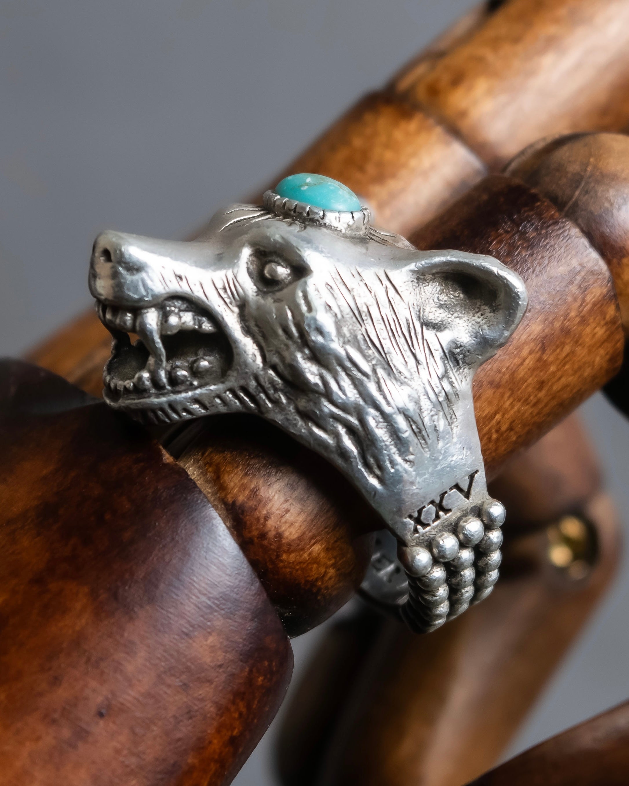 "GUCCI" Anger Forest series wolf motif turquoise stone design silver ring