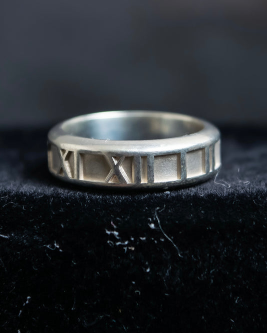 "Tiffany&Co" Roman numerals engraved silver 925 atlas ring