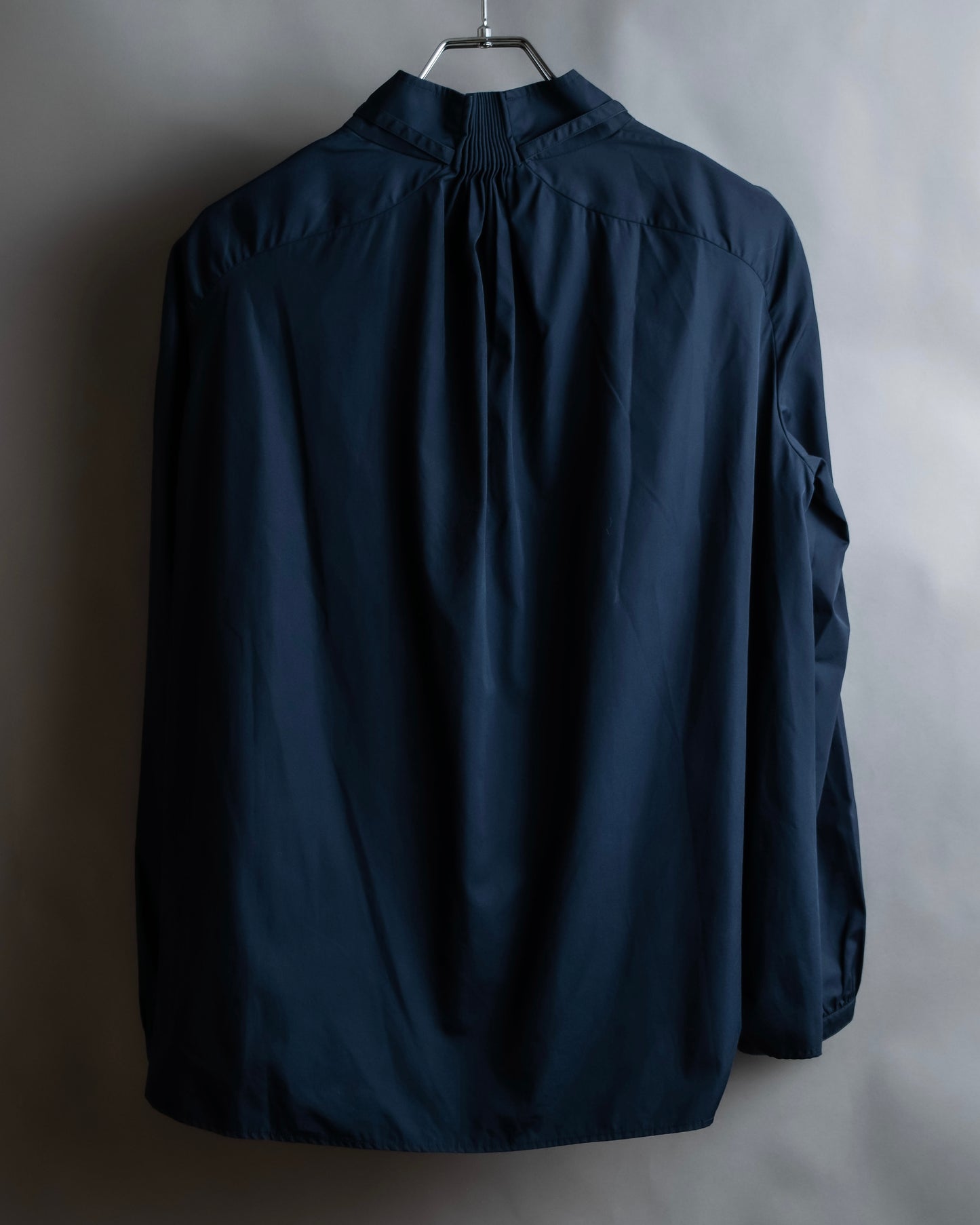 "HERMES" Skipper collar drawstring pullover shirt