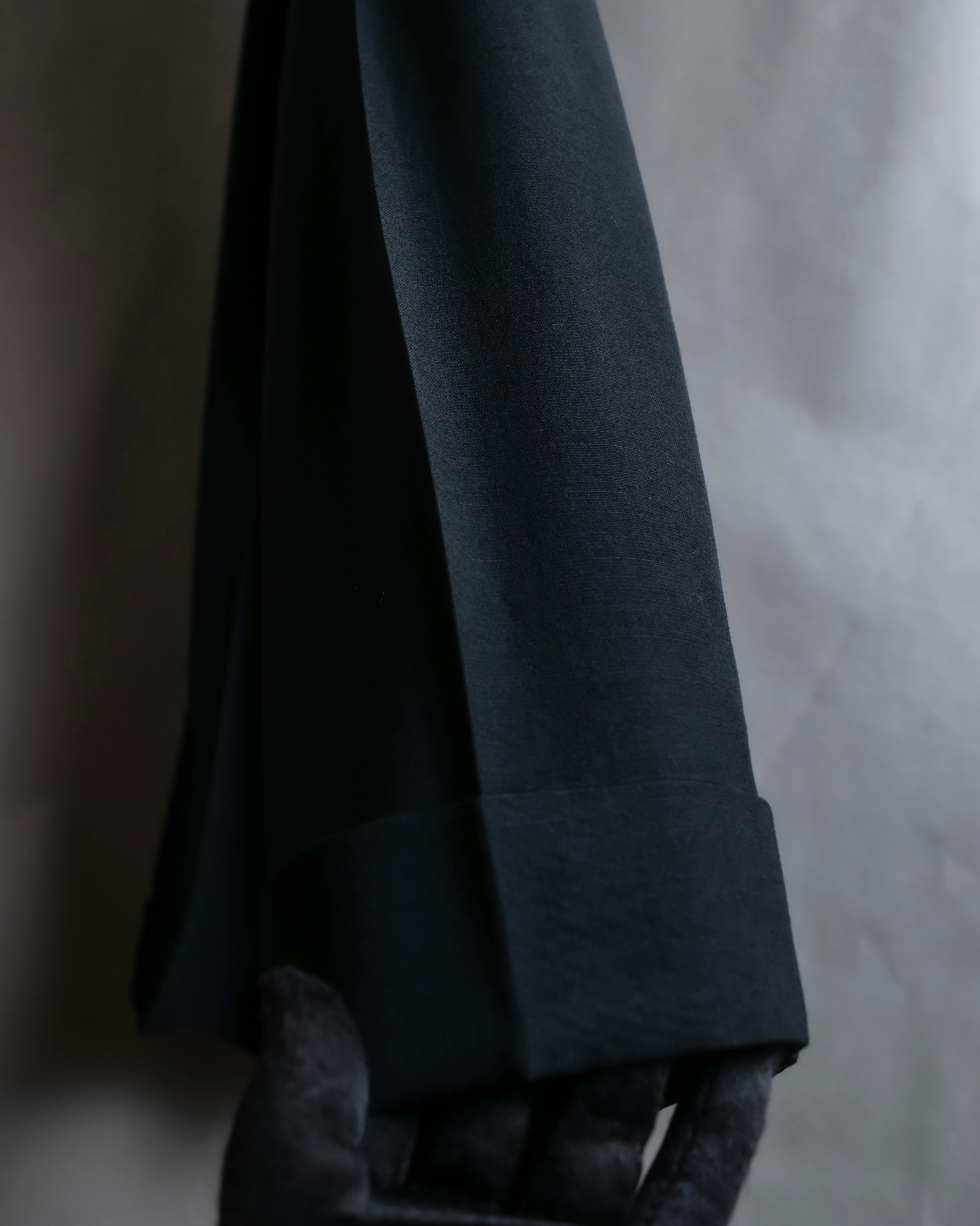 "JEAN PAUL GAULTIER FEMME"
 High-waisted straight draping slacks