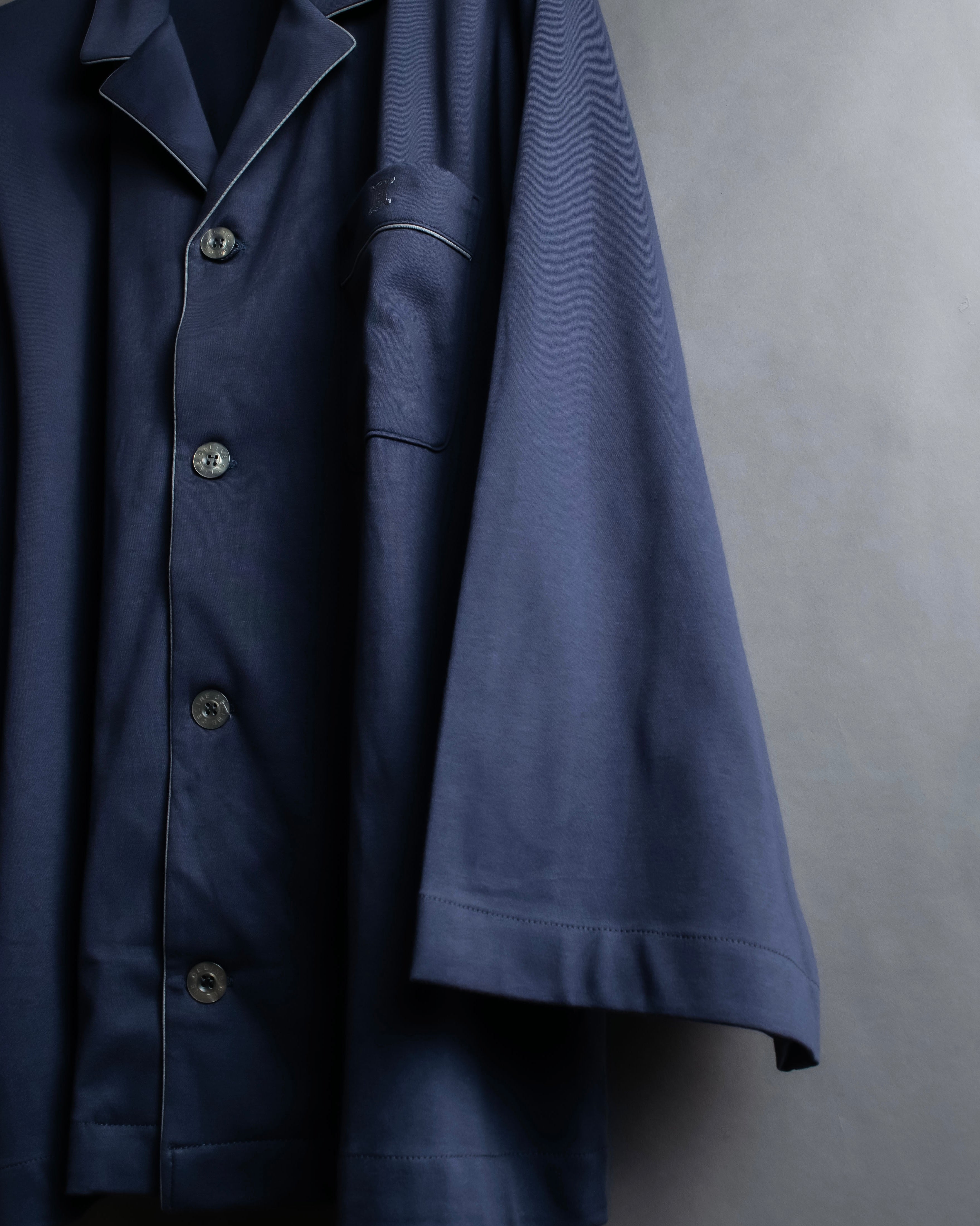 "CELINE" Piping design blue pajama set up