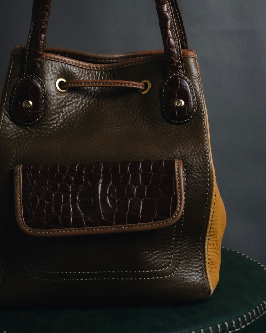 "LOEWE" 90’s drawstring leather bucket bag