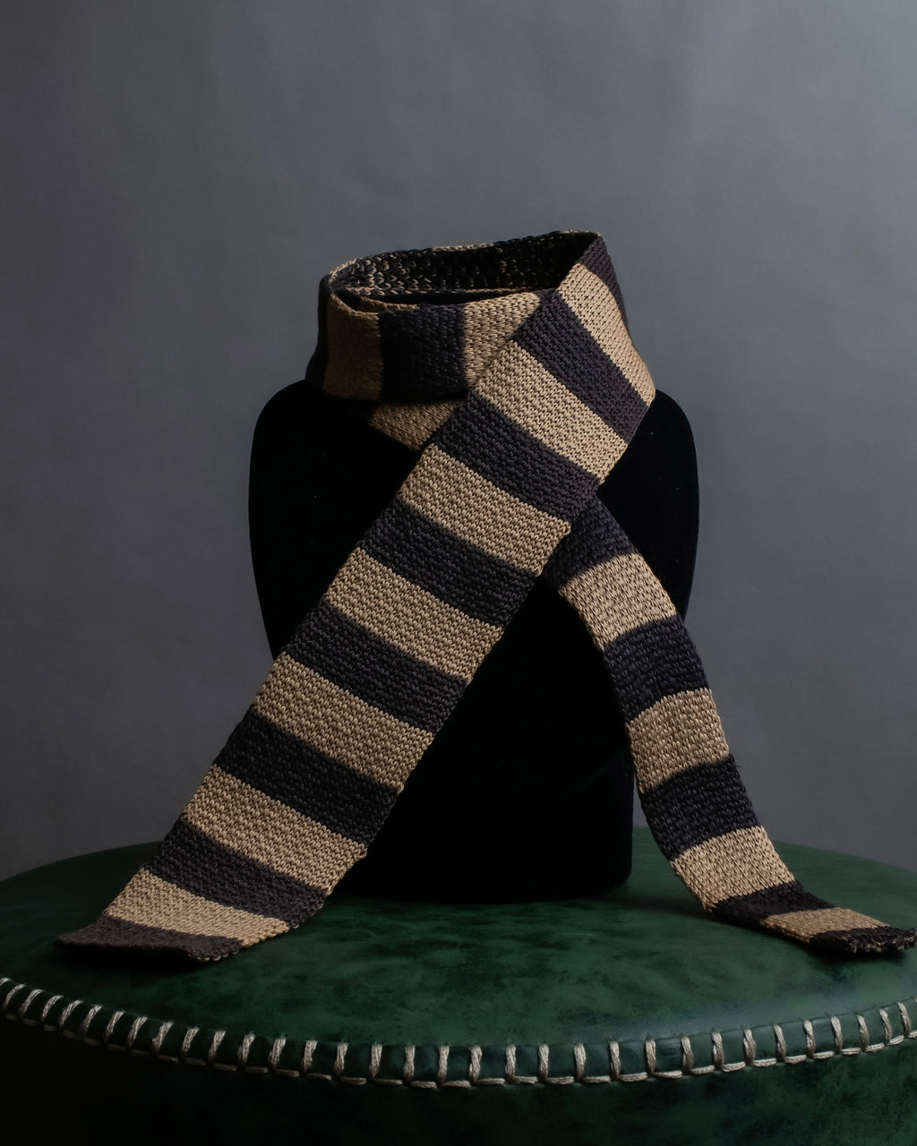 "COMME des GARCONS HOMME"
Regimental stripe square cut knit tie