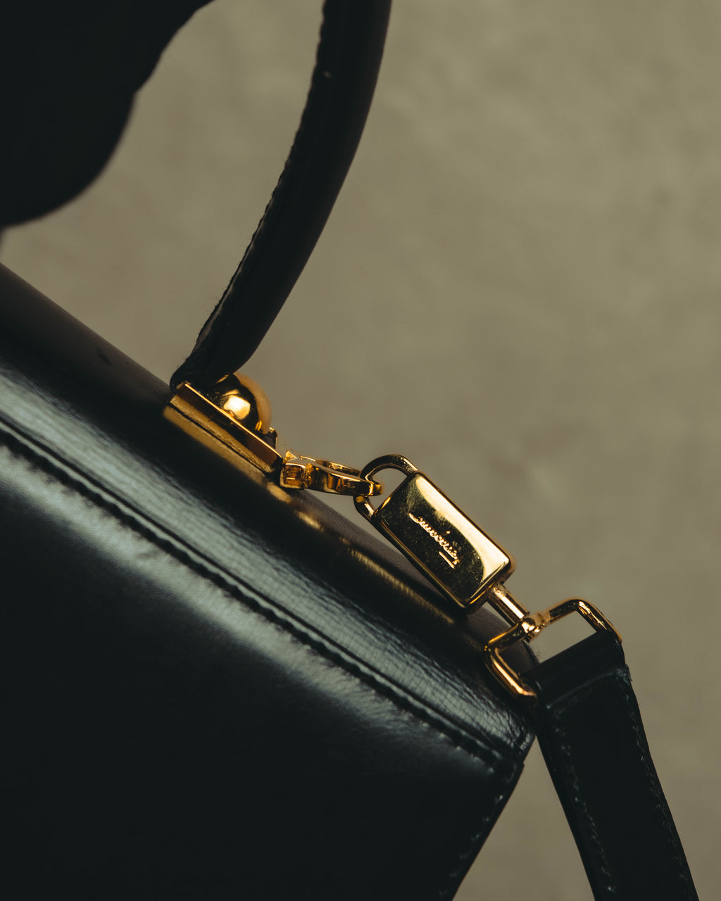 "Salvatore Ferragamo" 80's-90's Structured leather top handle bag