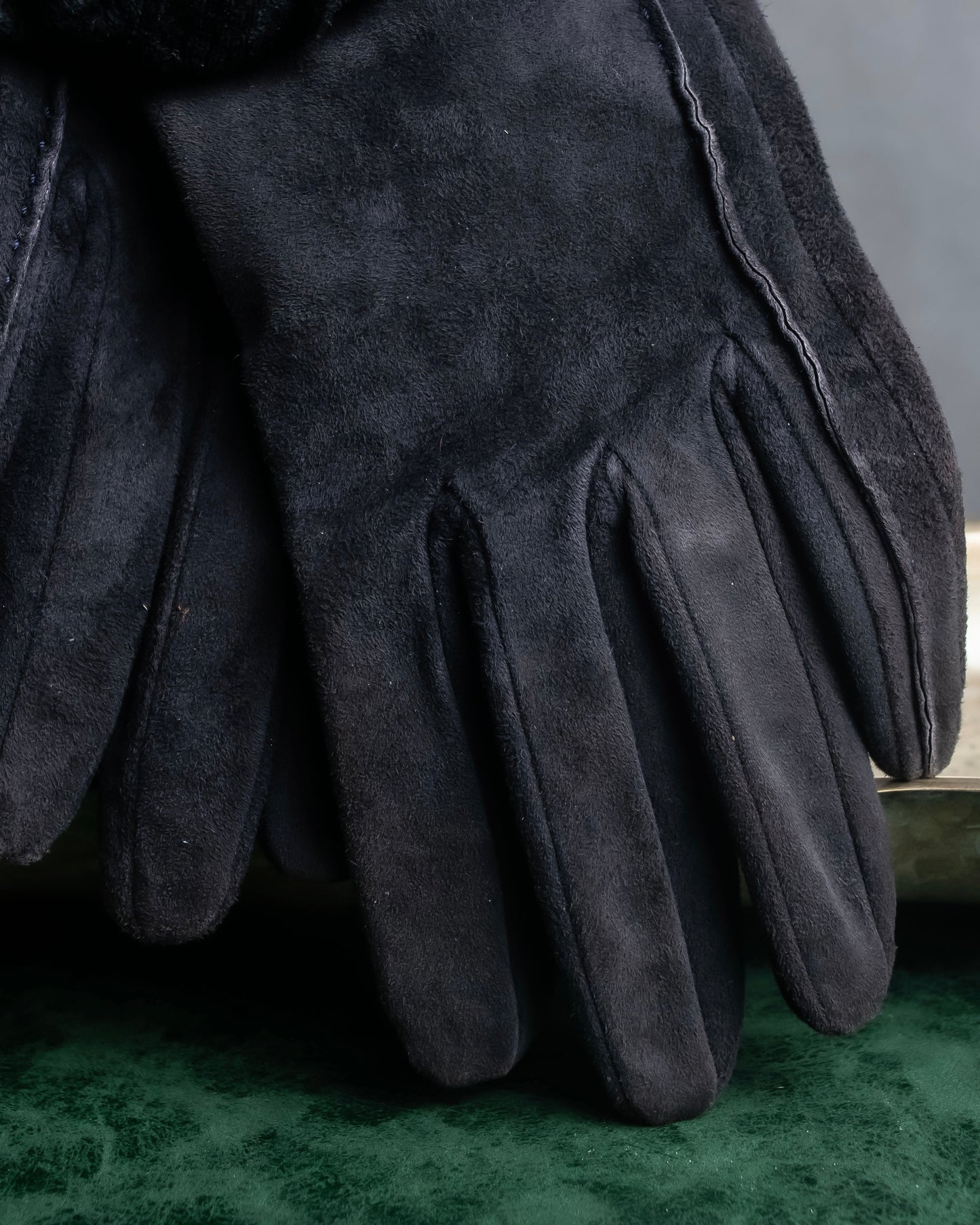 "HERMES" H motif design suede leather gloves