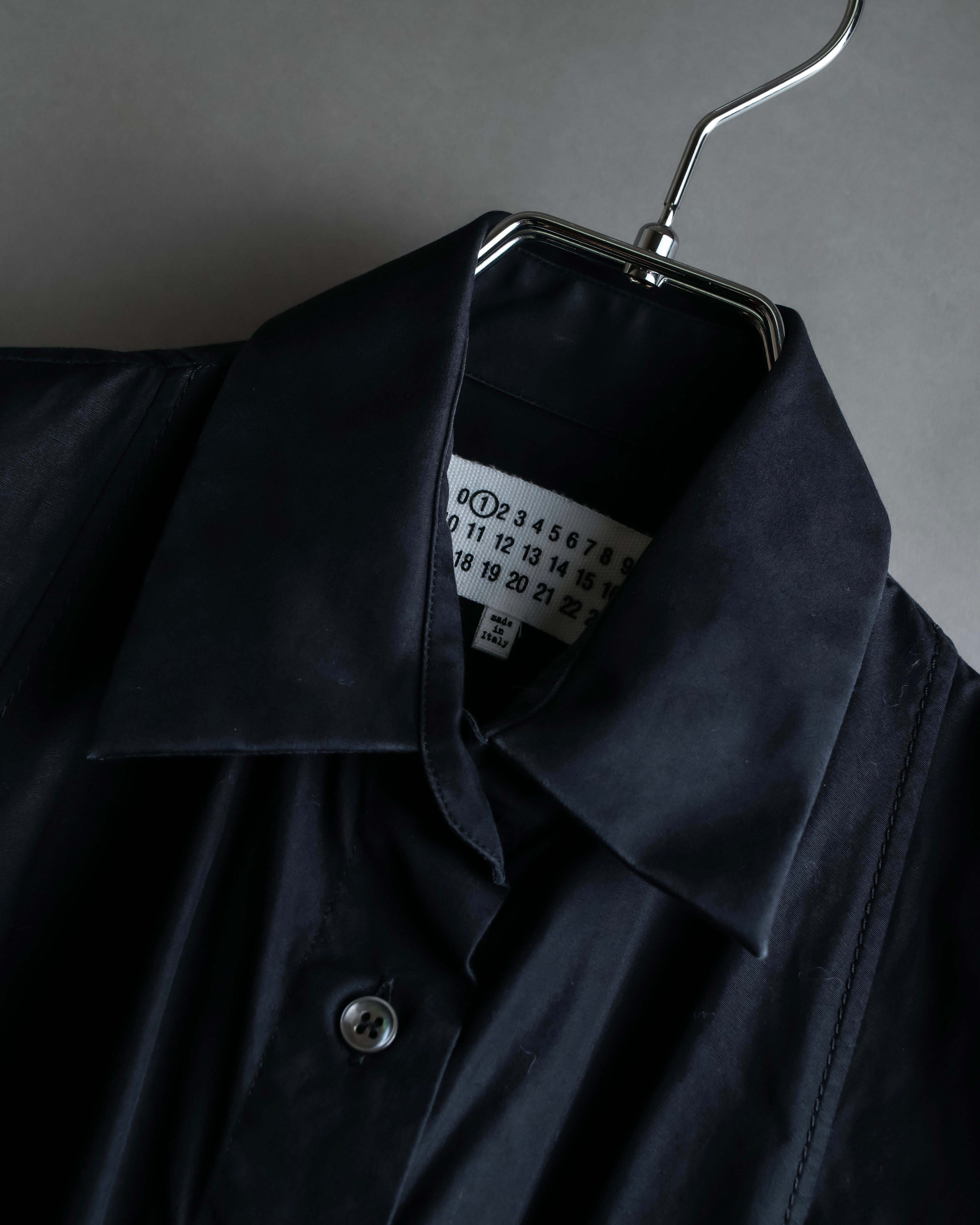 "MAISON MARGIELA" 13SS Panel design sleeveless black shirt