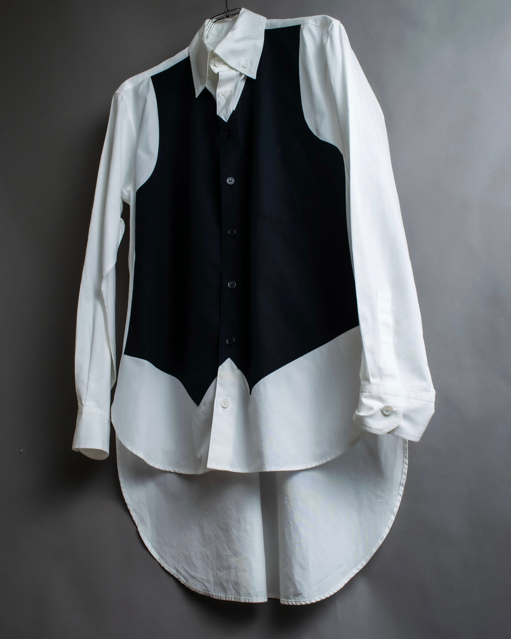 "Yohji Yamamoto POUR HOMME"
13AW Tuxedo vest fake layered design shirt