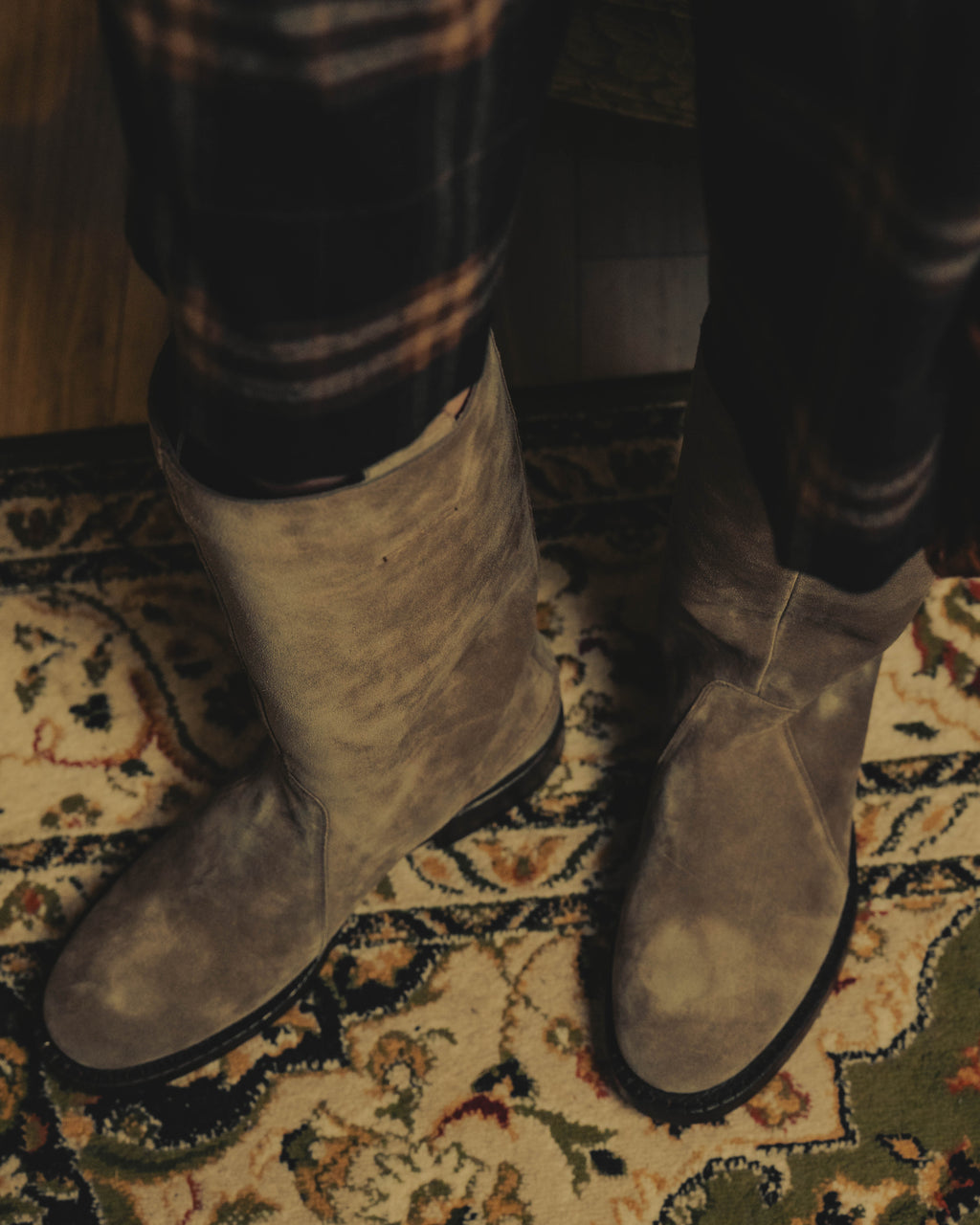-SPECIAL- “Dior” 00’s Taupe suede square toe riding boots