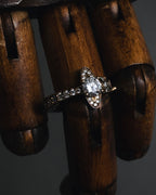 "Vivienne Westwood" Iconic orb motif open band ring