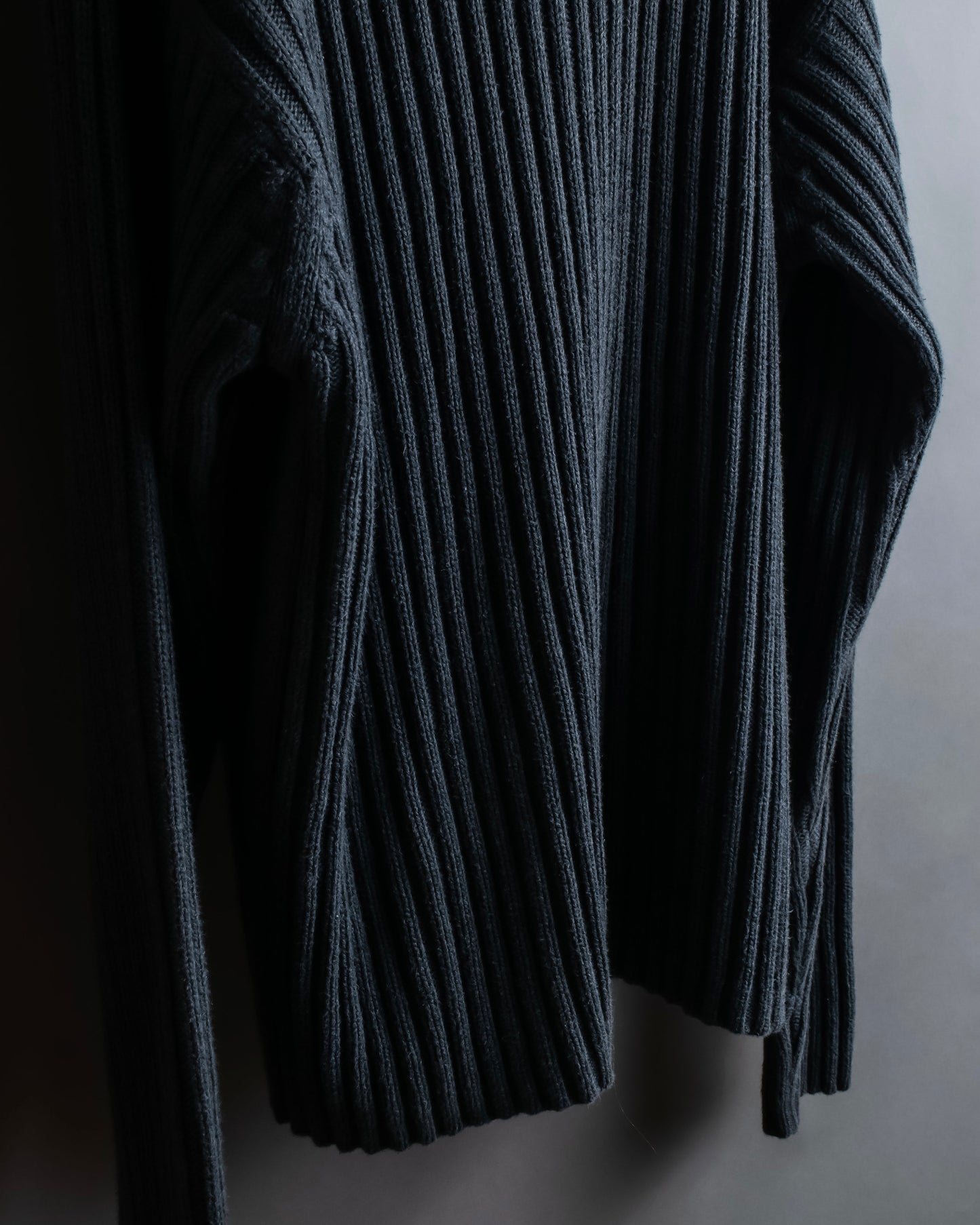 "GAP" Ribbed oversized V neck knit pullover