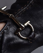 "GUCCI" Horse bit motif fitted leather gloves